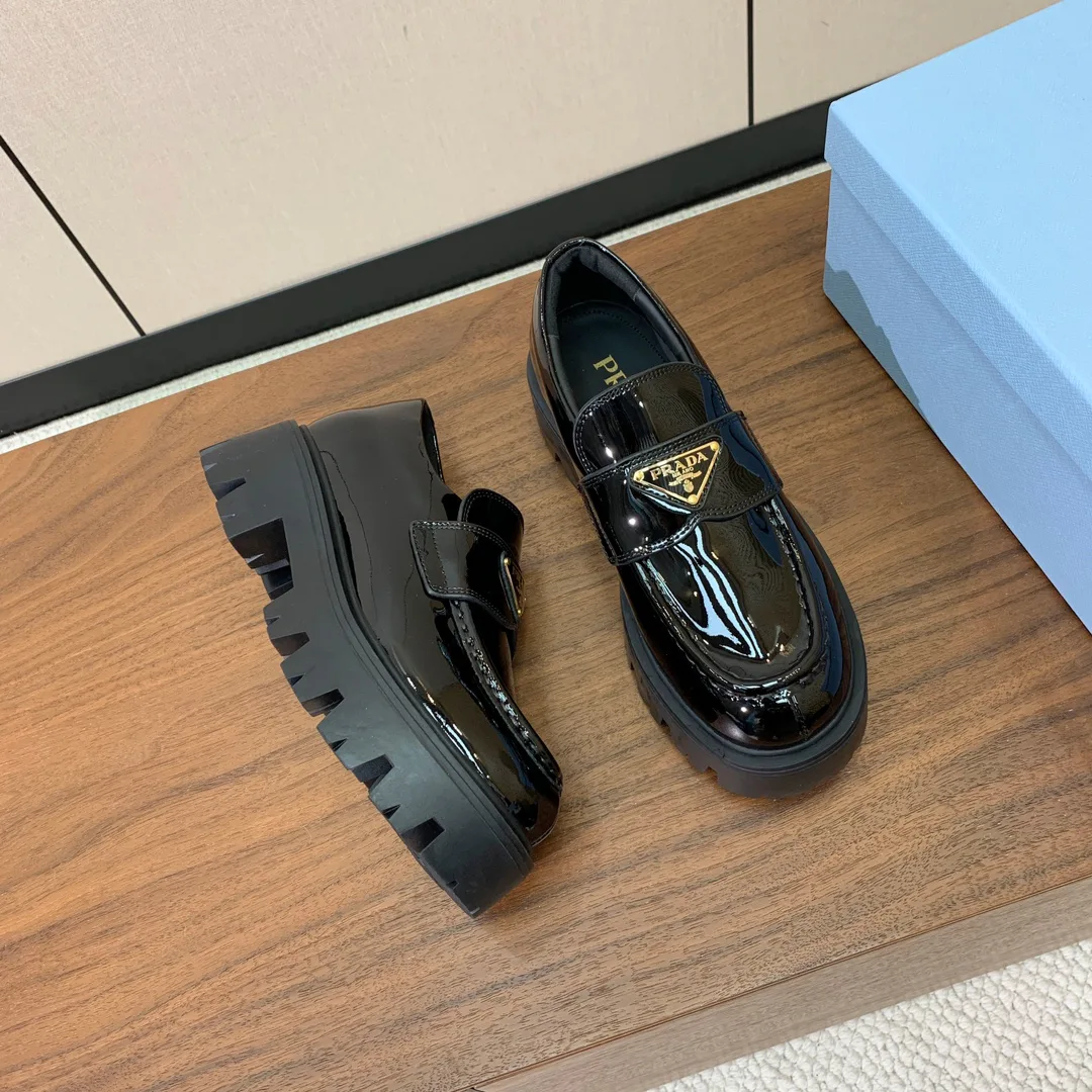 Лоферы Женские Prada 547767