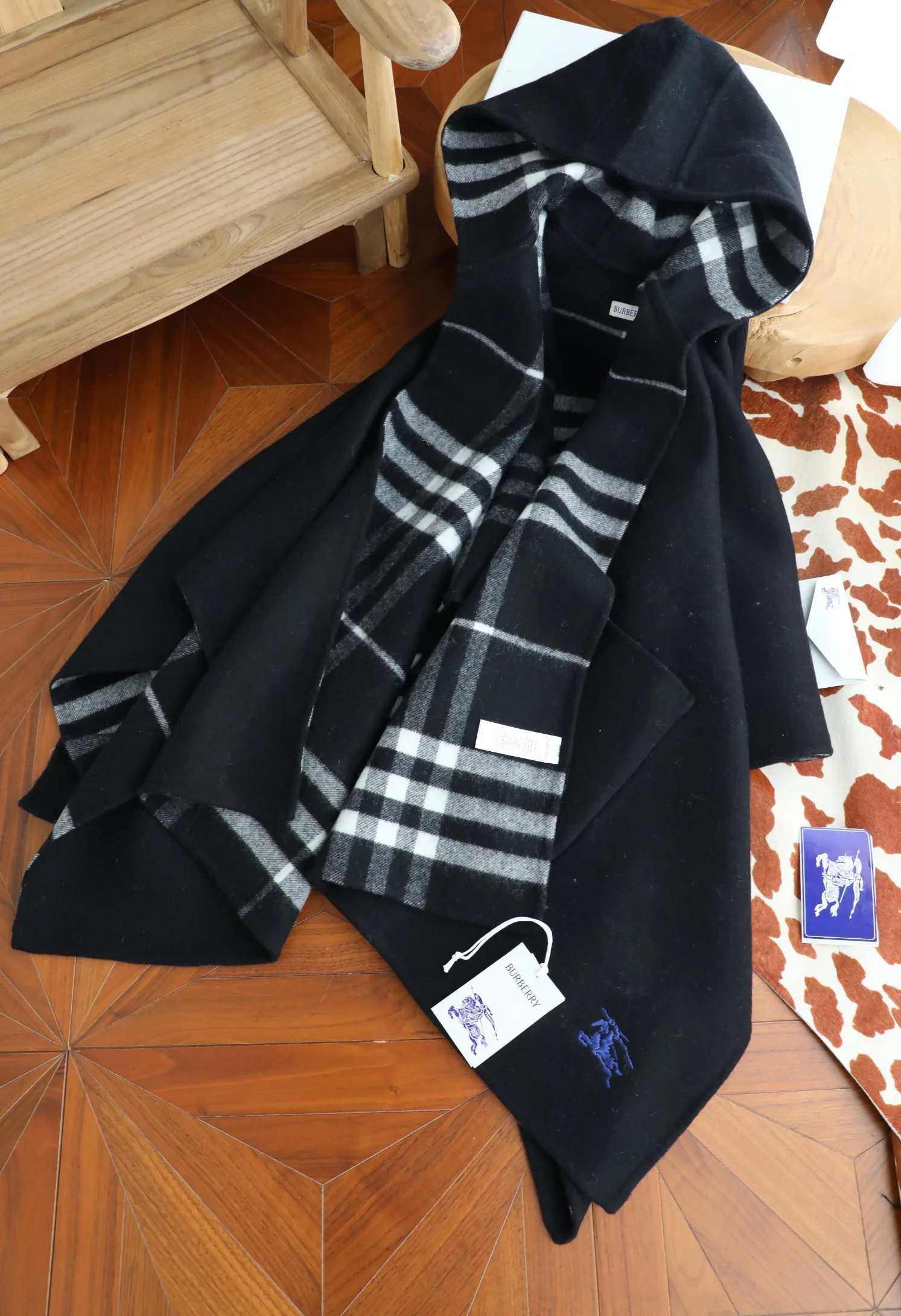 Пальто Женские Burberry 19313909