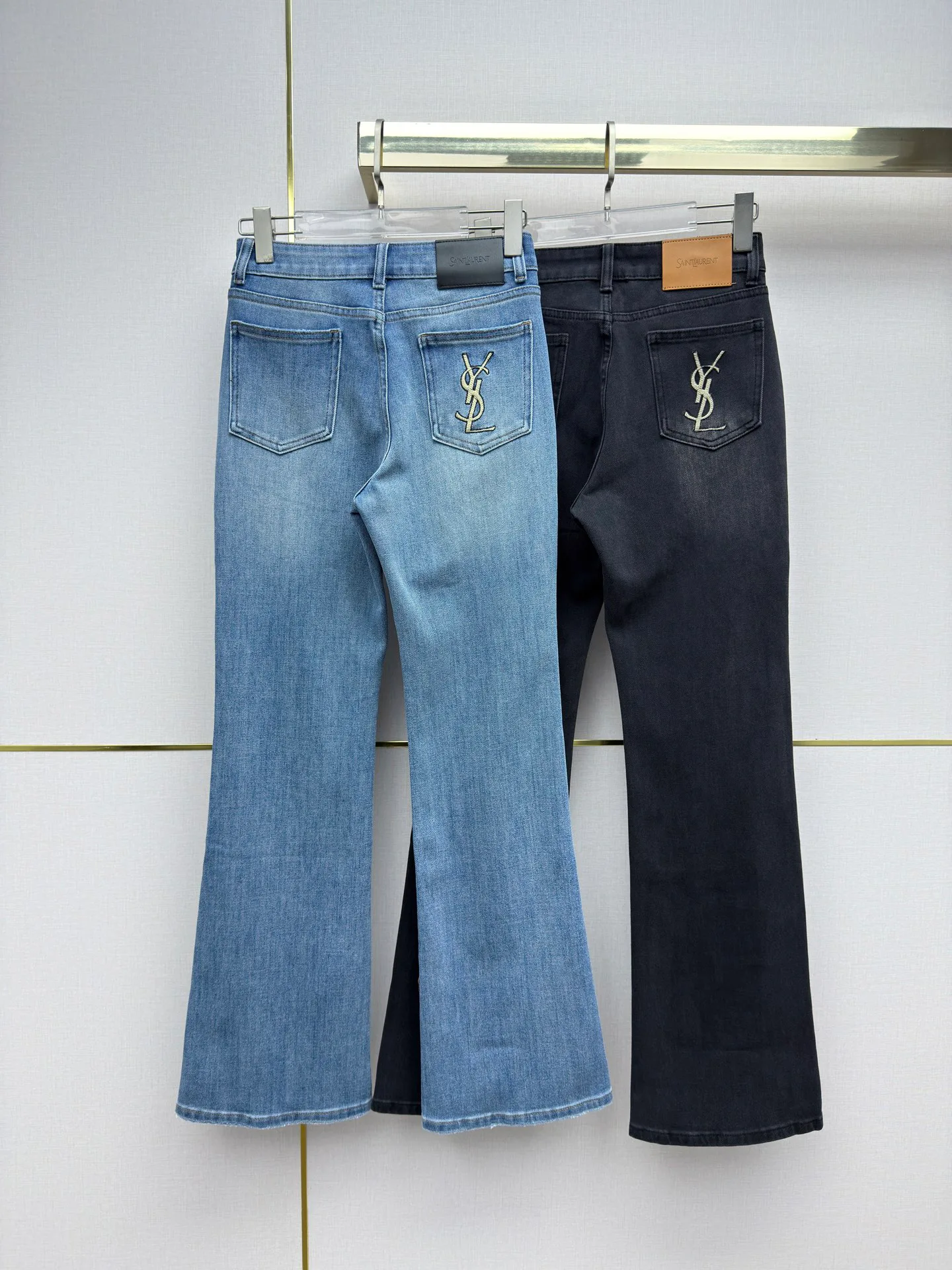 Джинсы Женские Saint Laurent 12929627