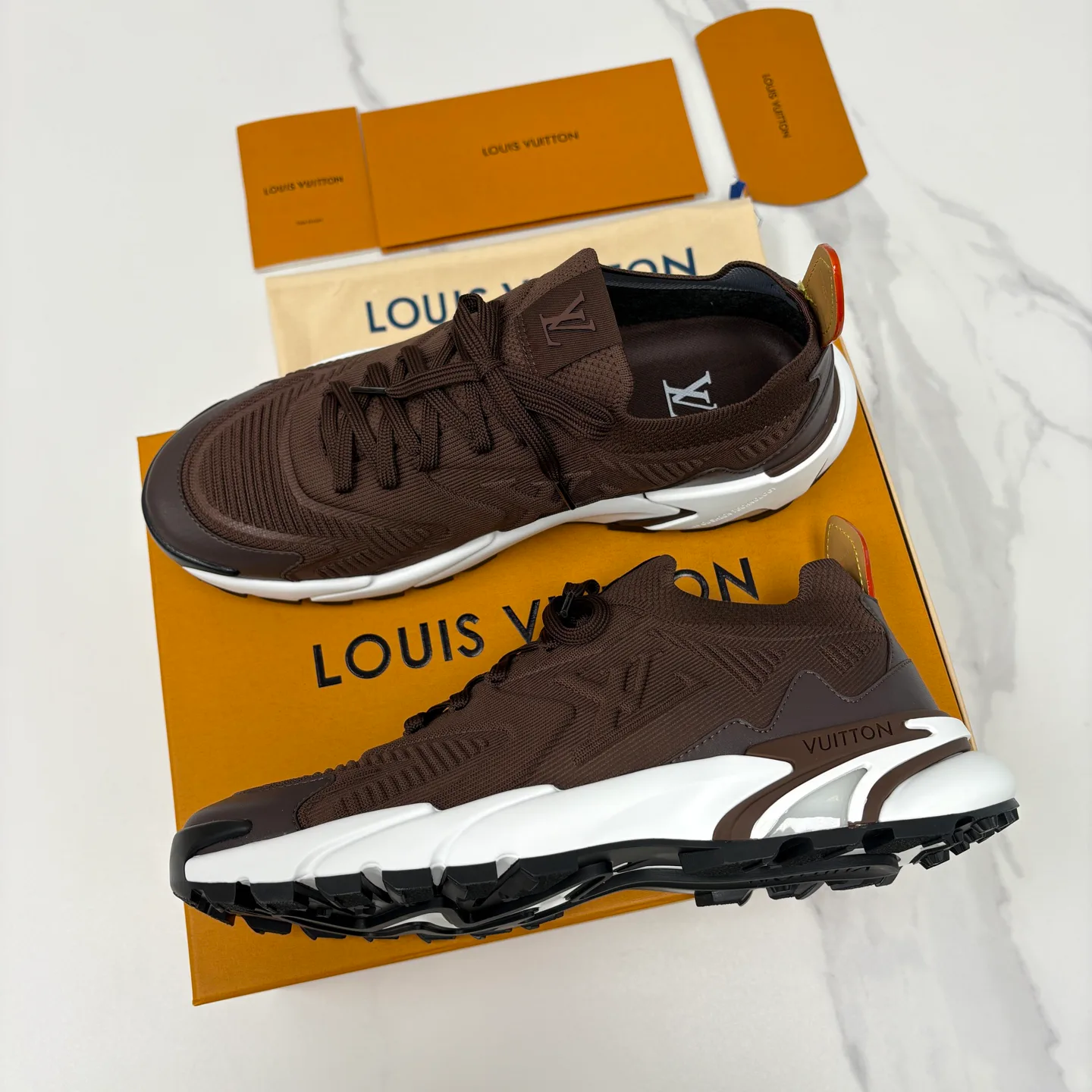 Кроссовки Мужские Louis Vuitton 13140751