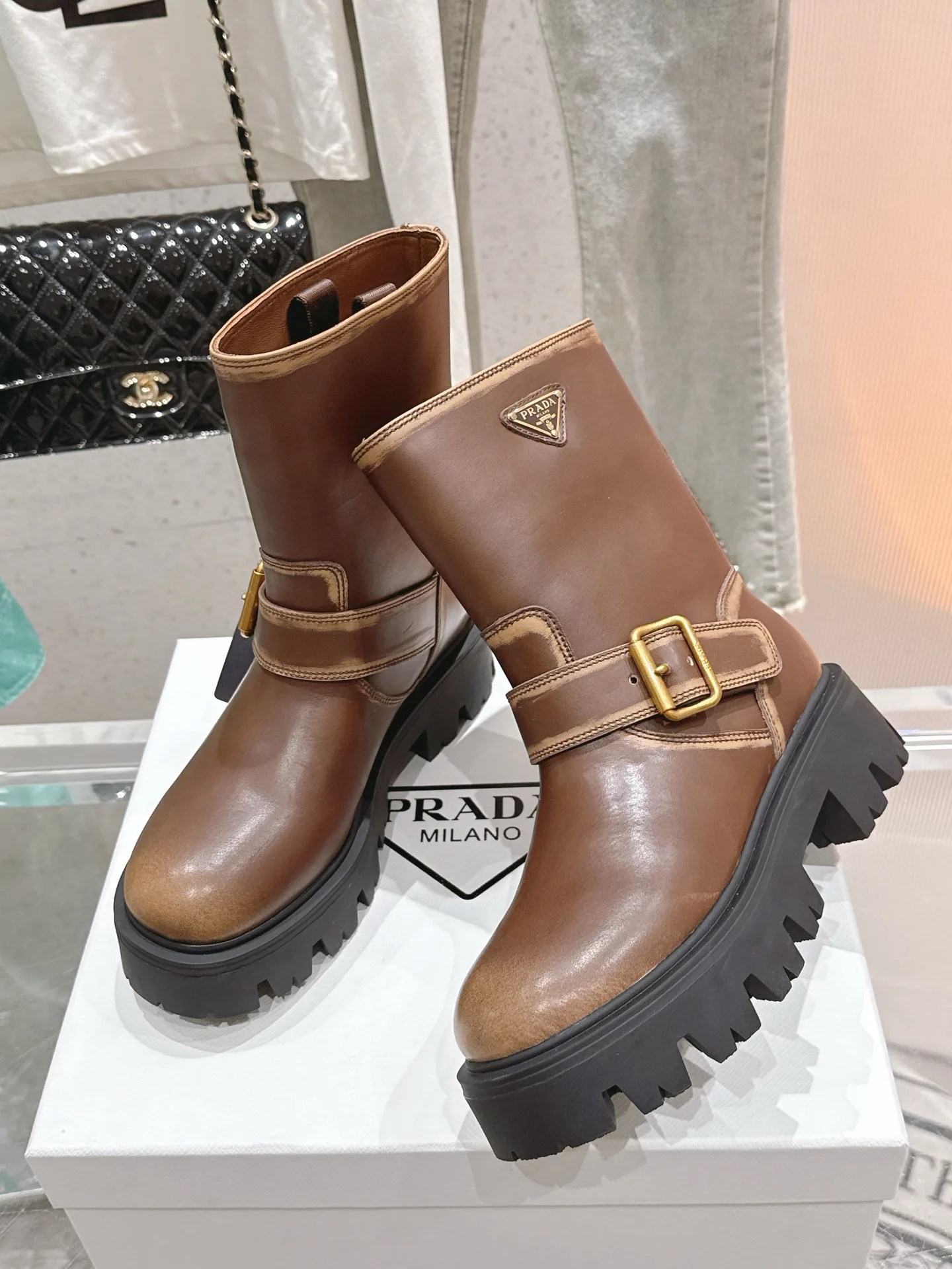 Ботинки Женские Prada 18703095