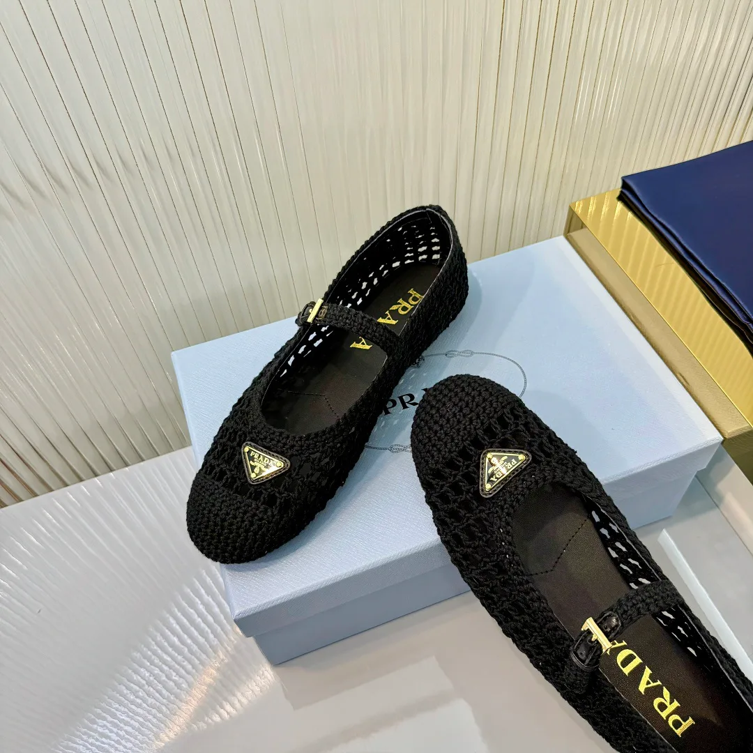 Балетки Женские Prada 11386410