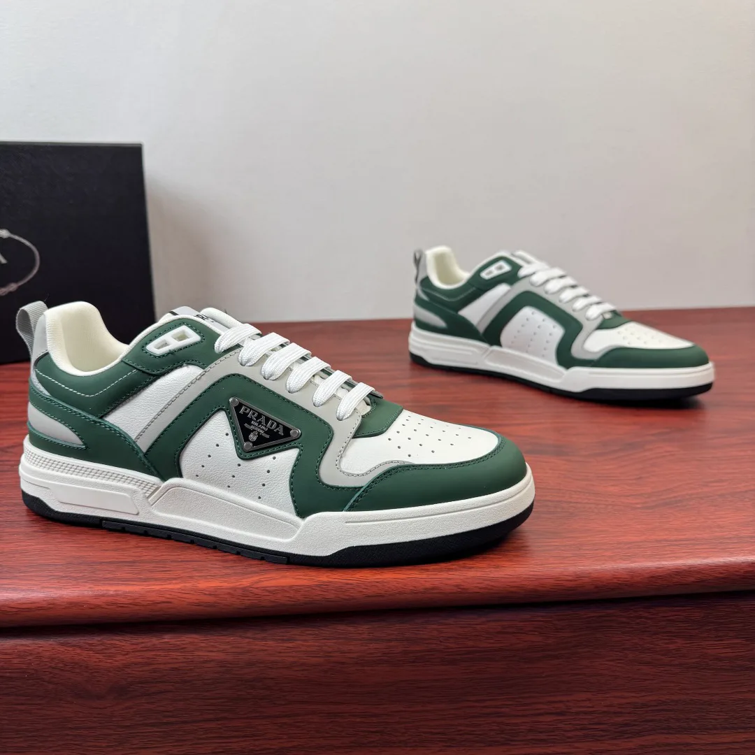 Кроссовки Мужские Prada 13216371