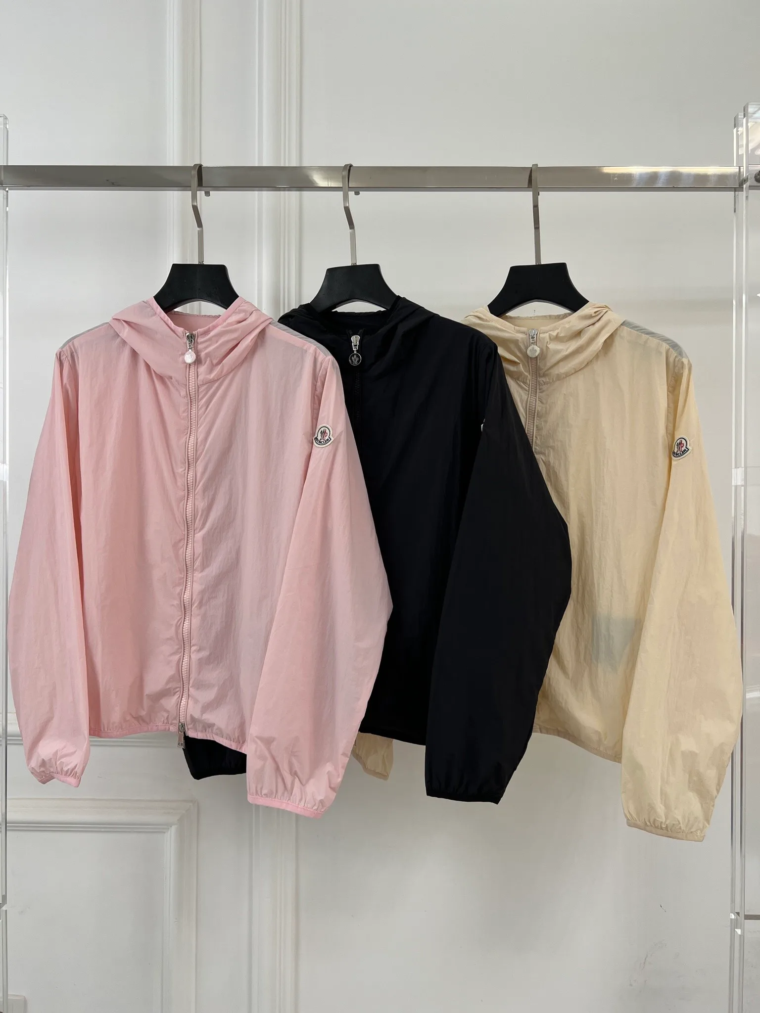 Куртки Женские Moncler 6247