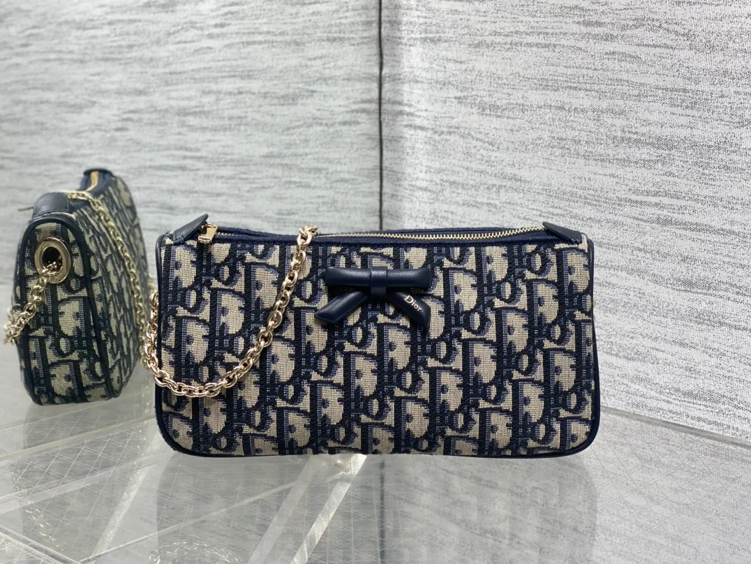 Классические Сумки Женские Christian Dior 13349539