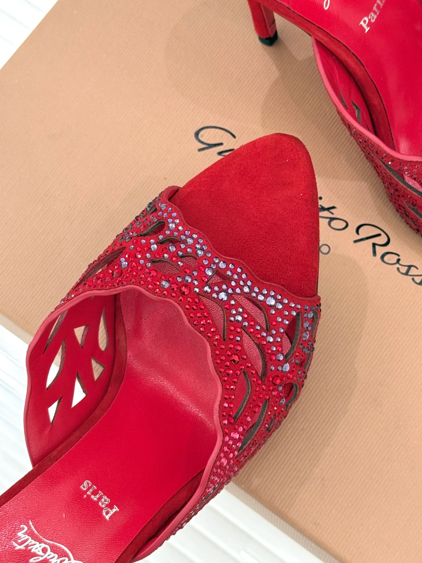 Босоножки Женские Christian Louboutin 458142