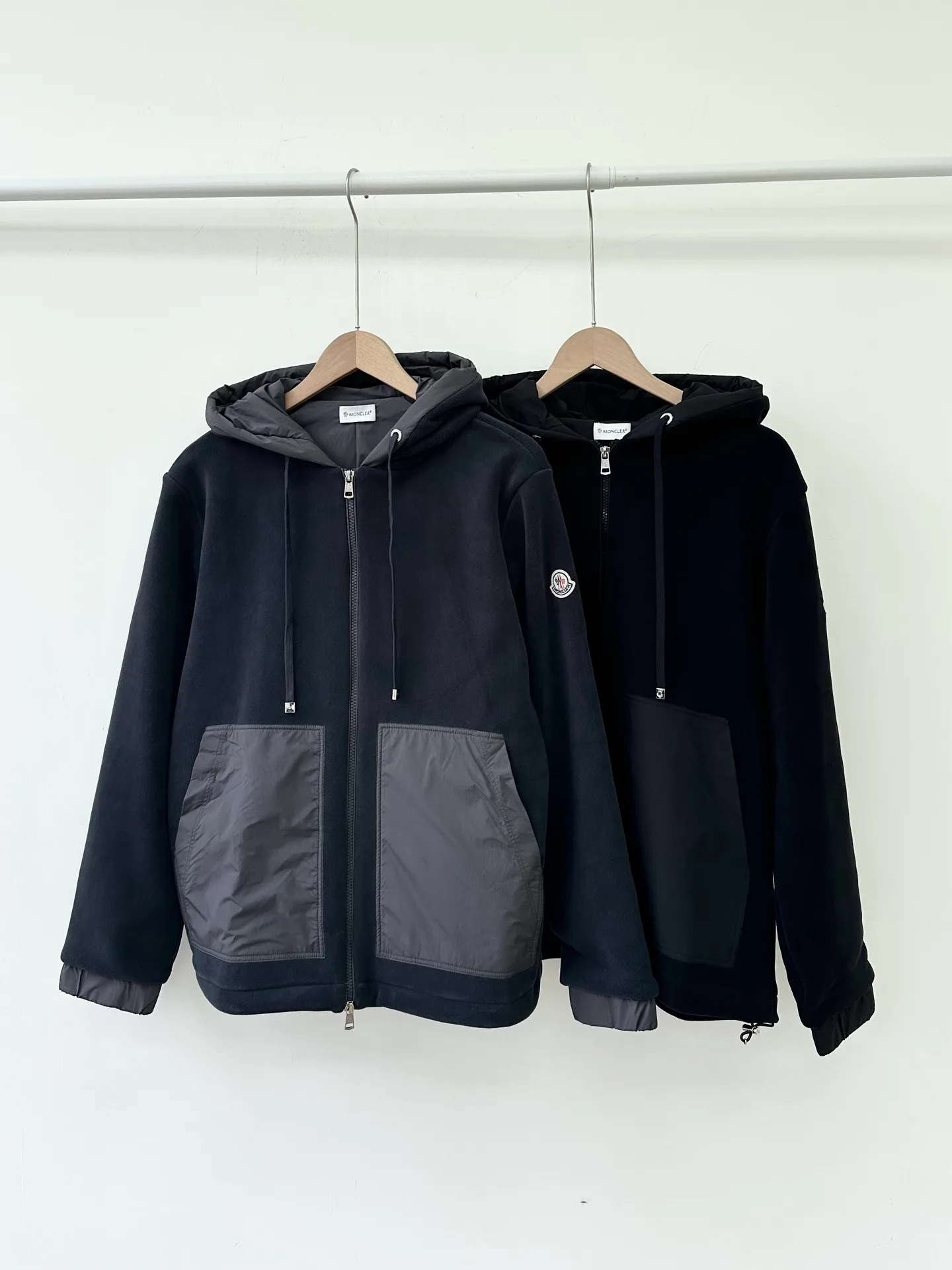 Куртки И Пуховики Мужские Moncler 17924700