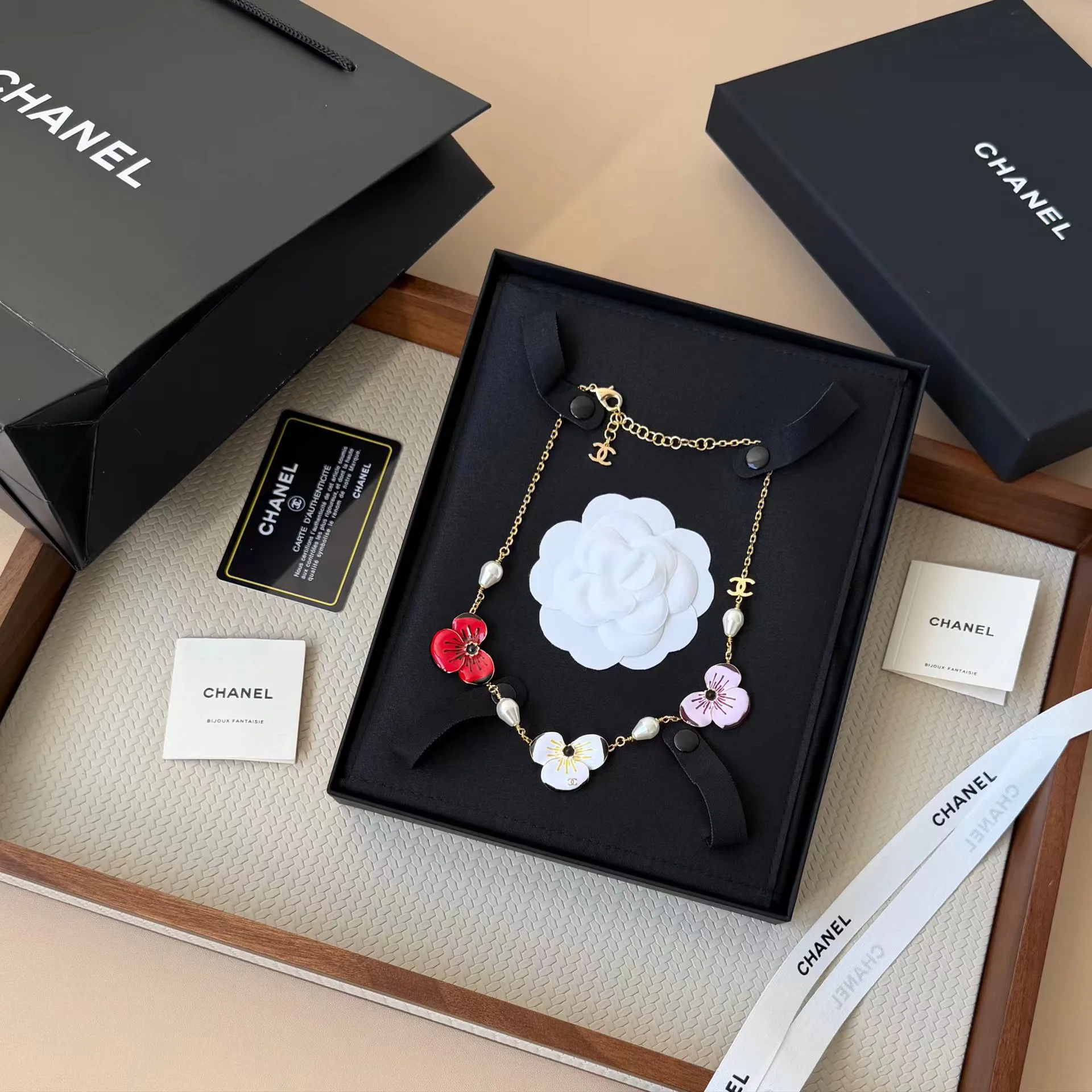 Бижутерия Chanel 18122772