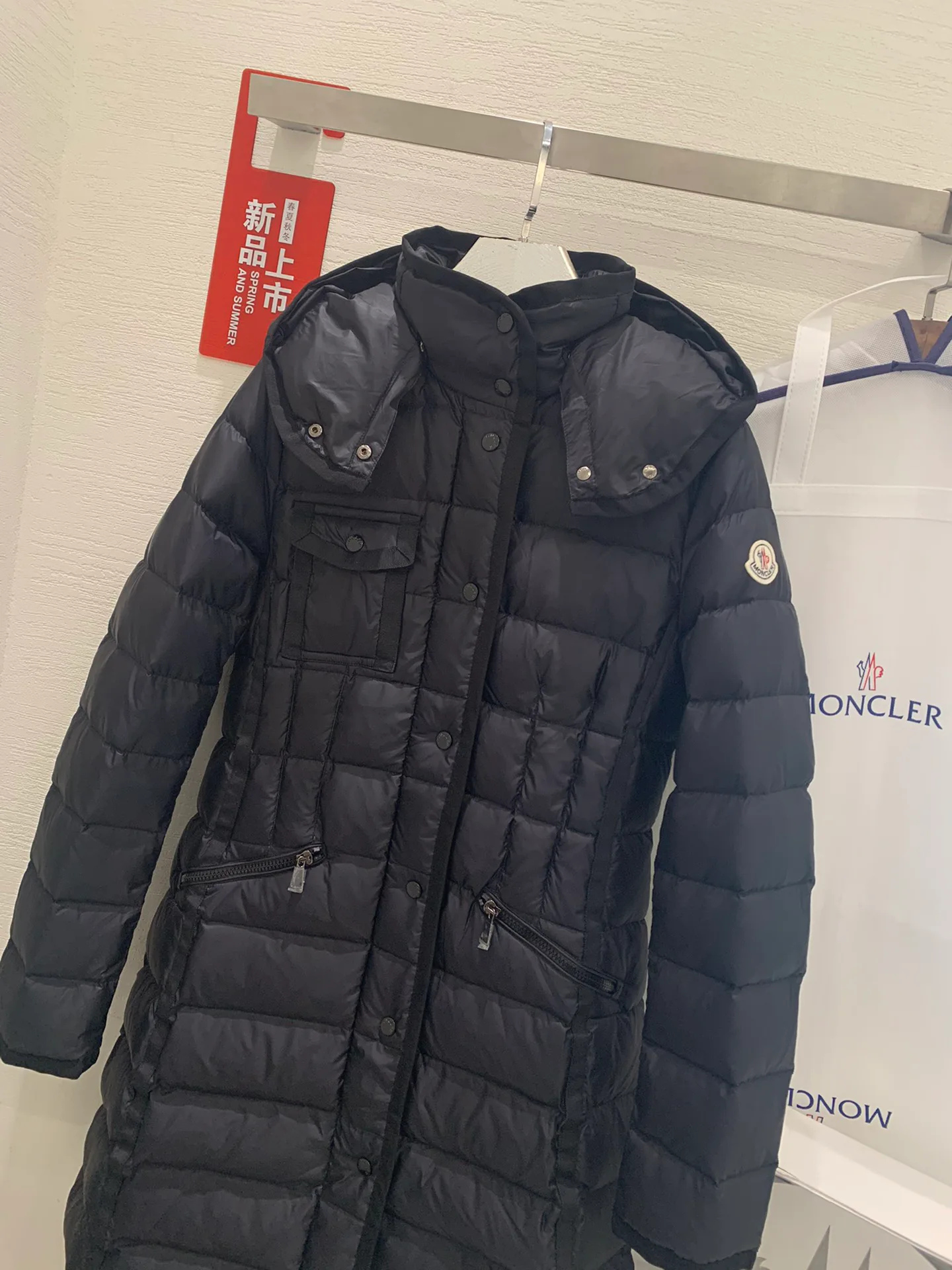 Куртки И Пуховики Женские Moncler 17913968