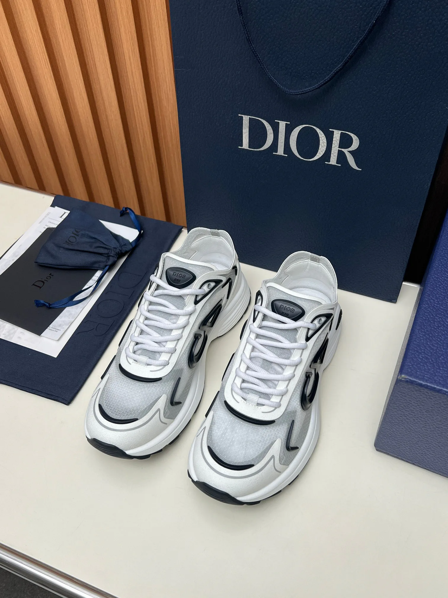 Кроссовки Женские Christian Dior 13406946