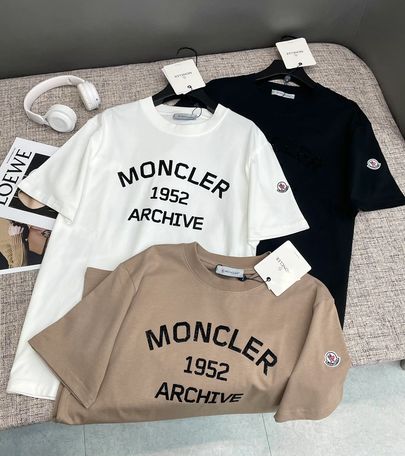 Футболки Женские Moncler 2875