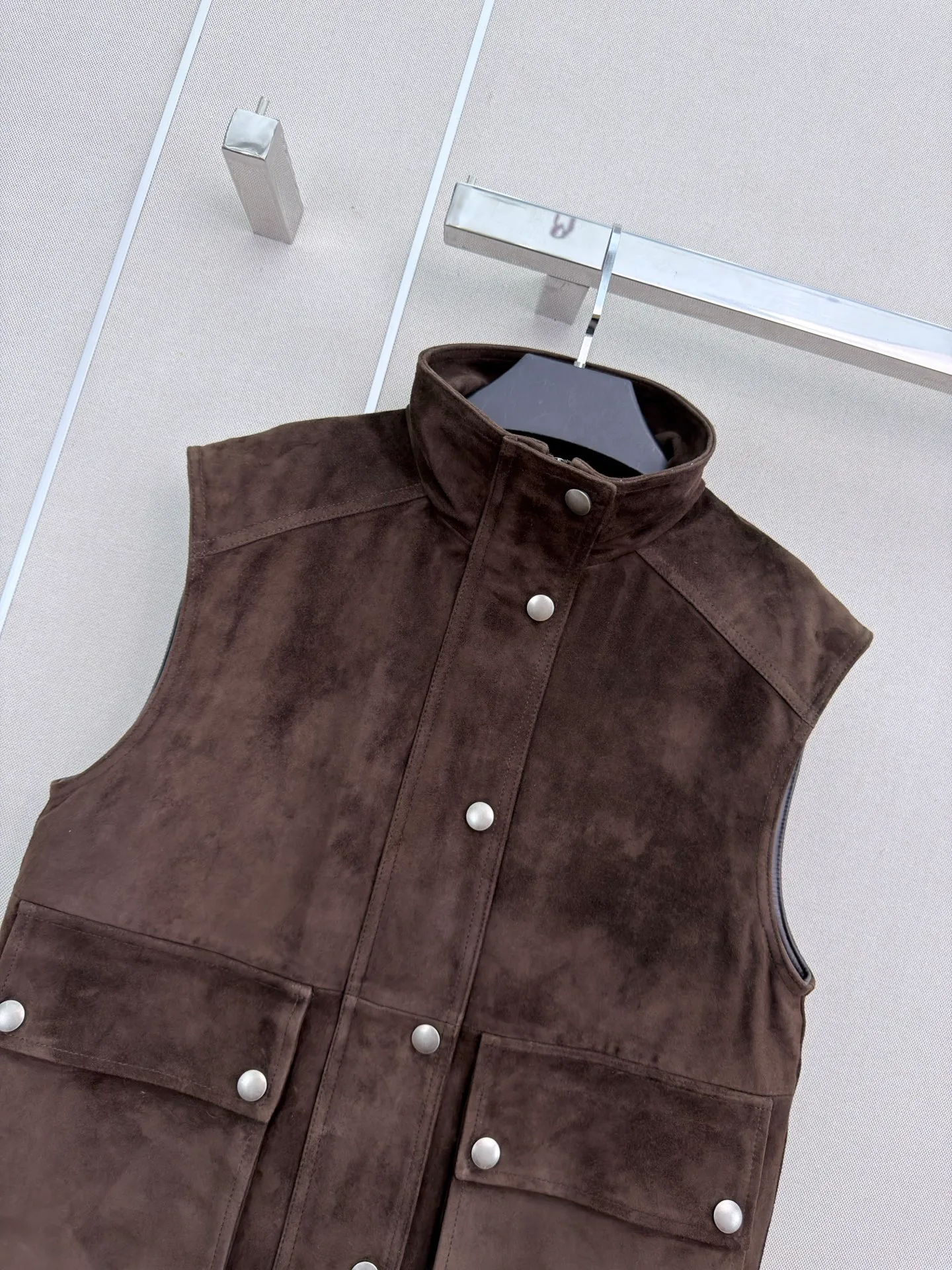 Жилеты Женские Brunello Cucinelli 18403488