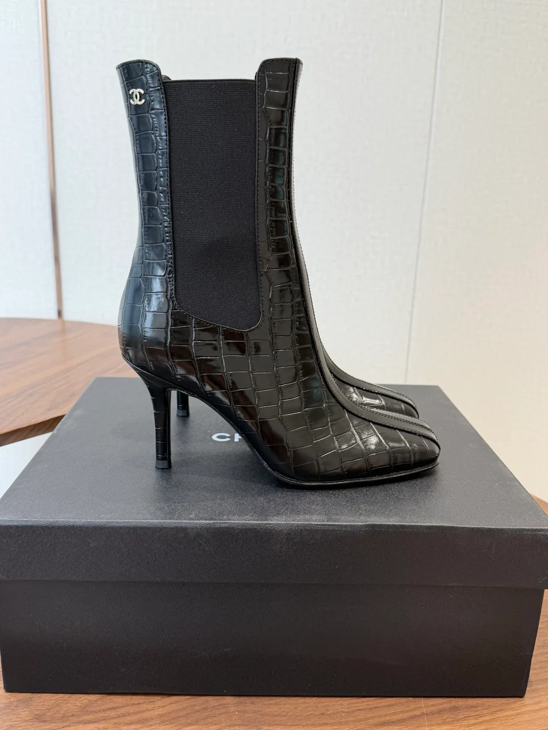 Сапоги Женские Chanel 18182760