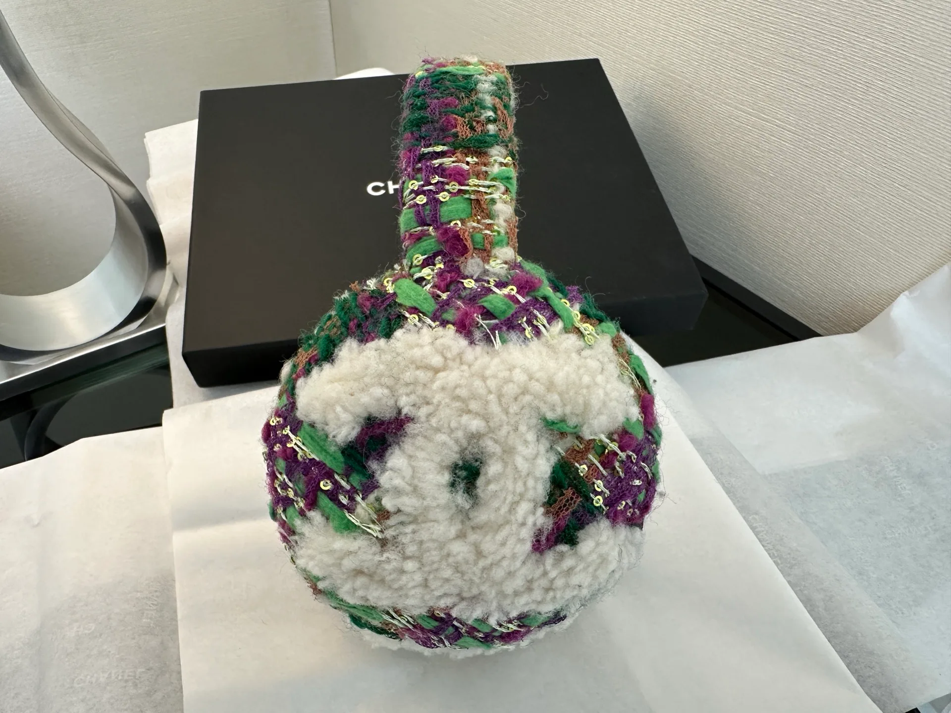 Головные Уборы Chanel 18347864