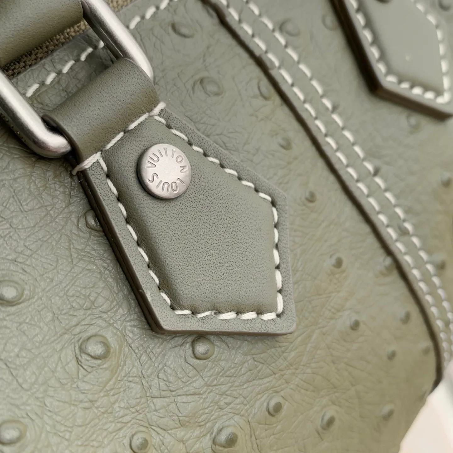 Классические Сумки Женские Louis Vuitton 13333543