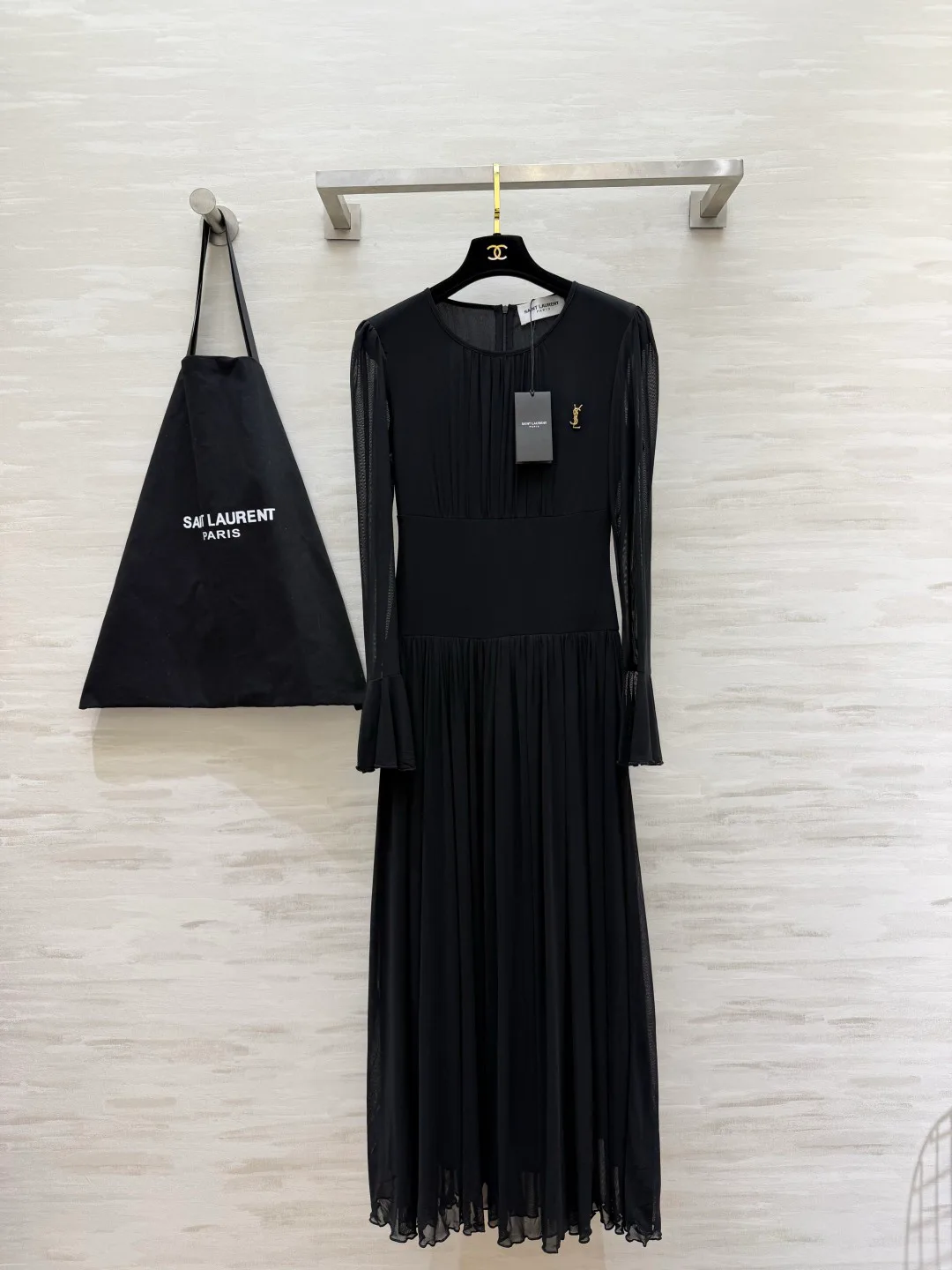 Платья Женские Saint Laurent 18325258