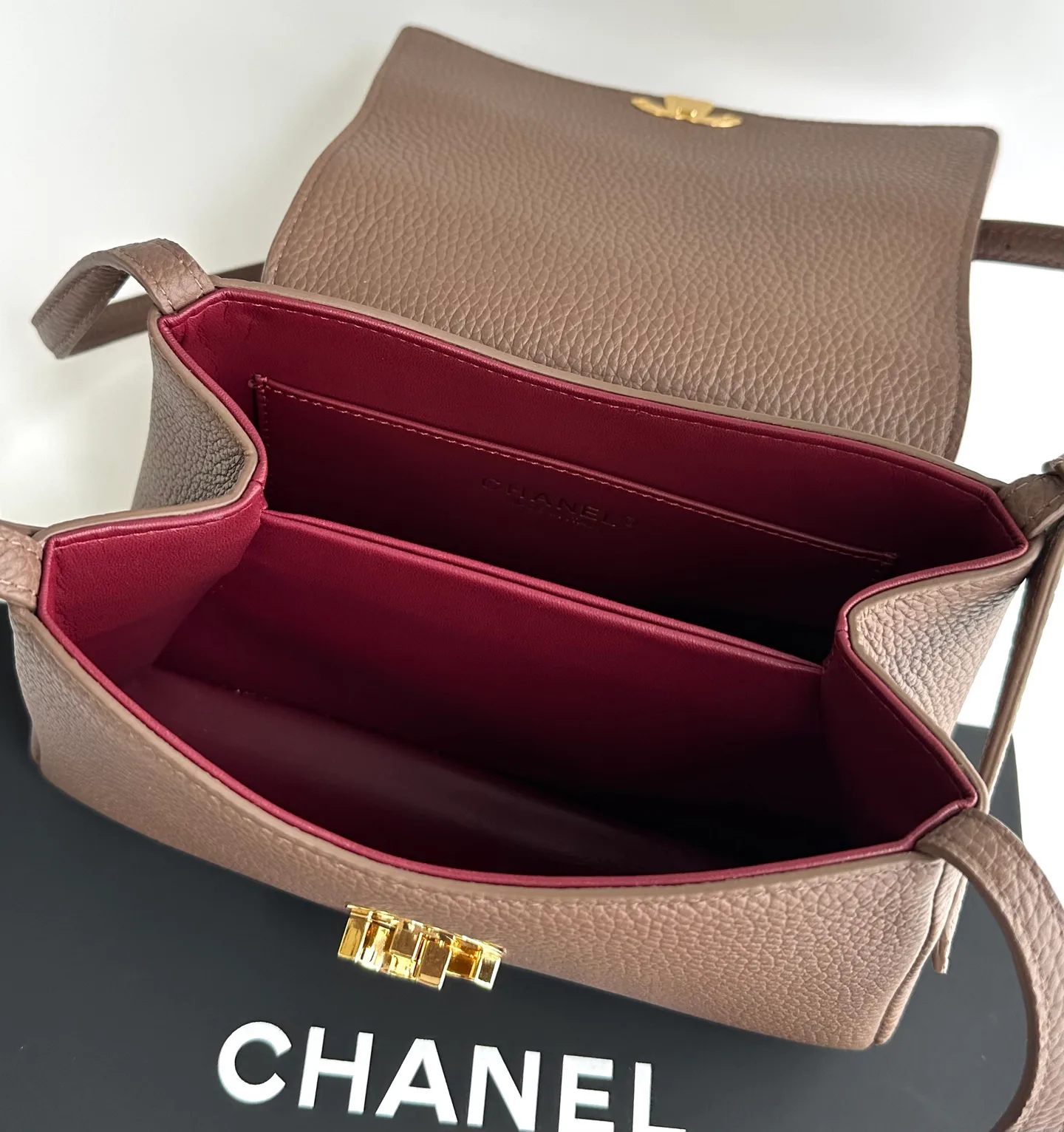 Классические Сумки Женские Chanel 18058442