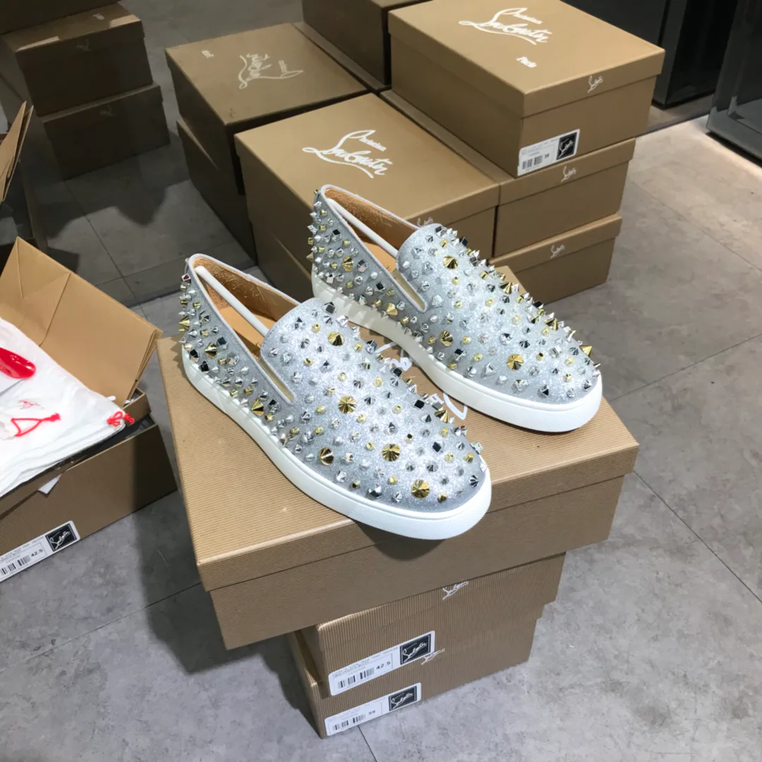 Кроссовки Женские Christian Louboutin 19081285