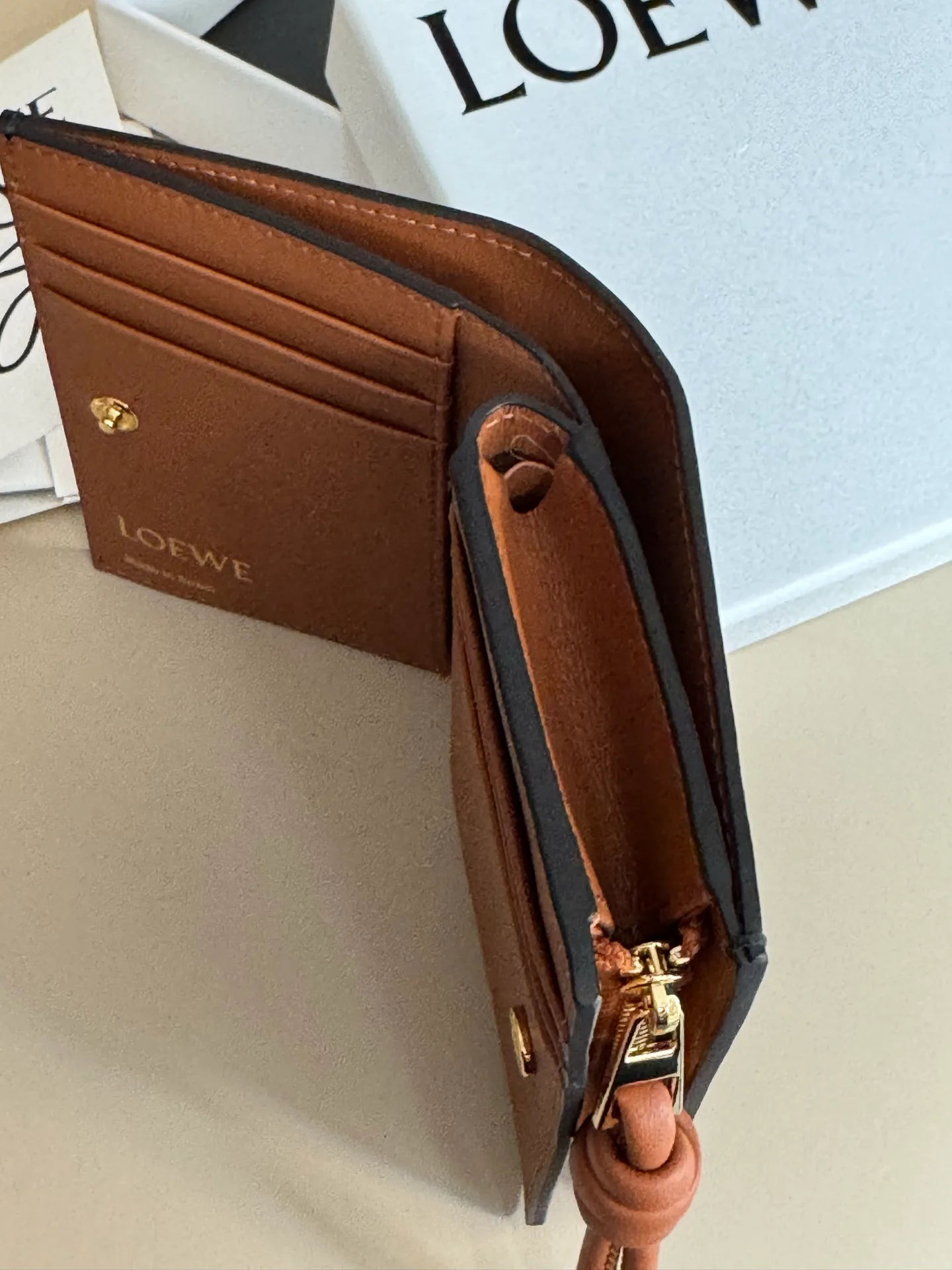 Клатчи Женские Loewe 18906585