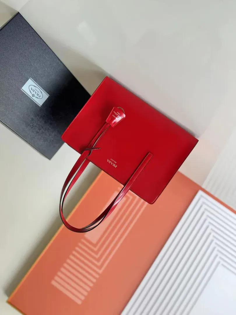 Классические Сумки Женские Prada 6950