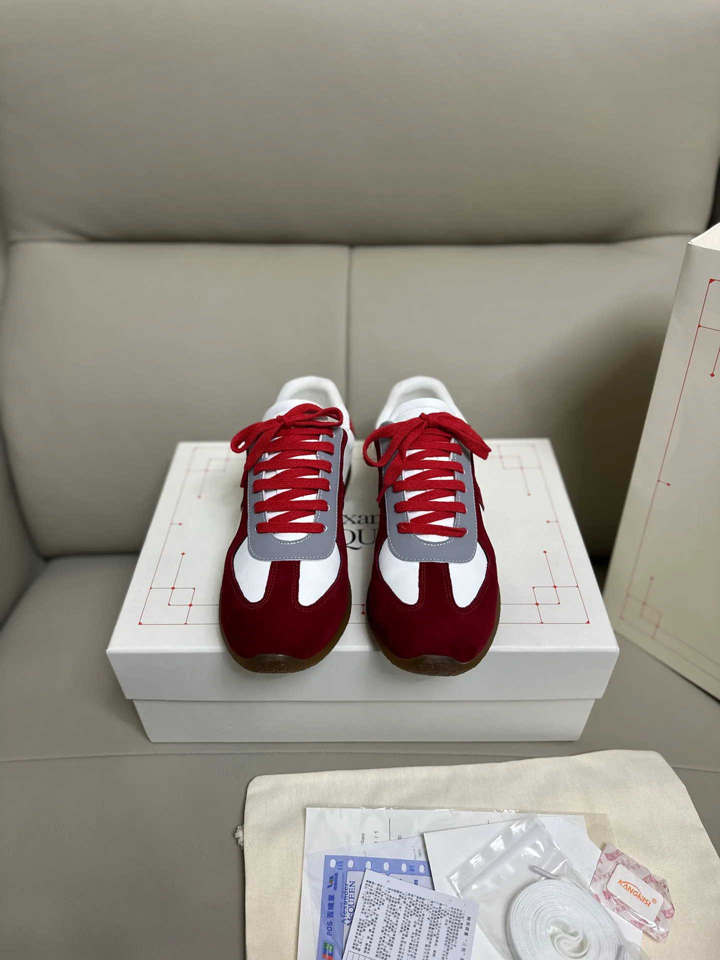 Кроссовки Женские Alexander Mcqueen 18616772