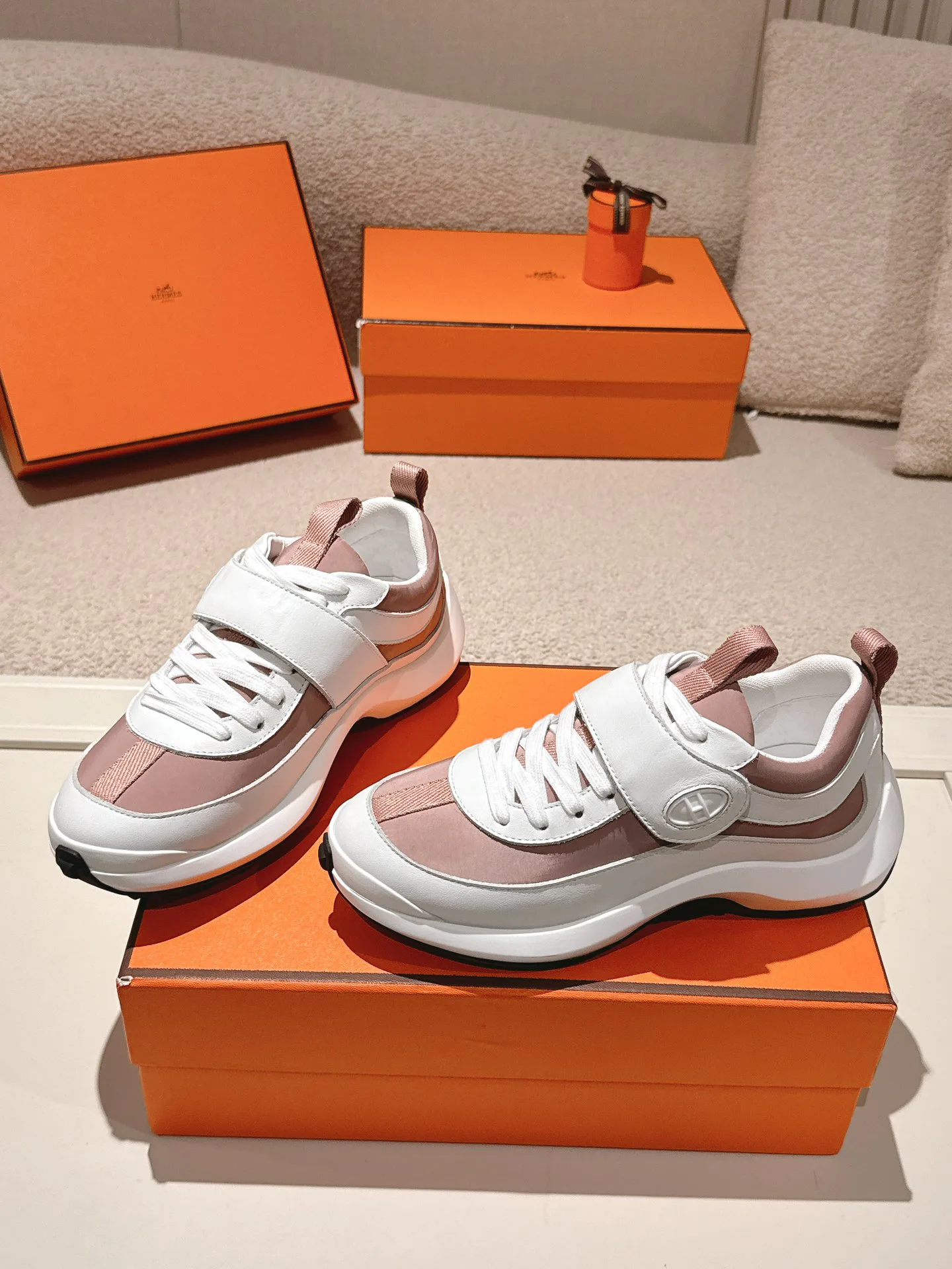 Кроссовки Женские Hermes 808060