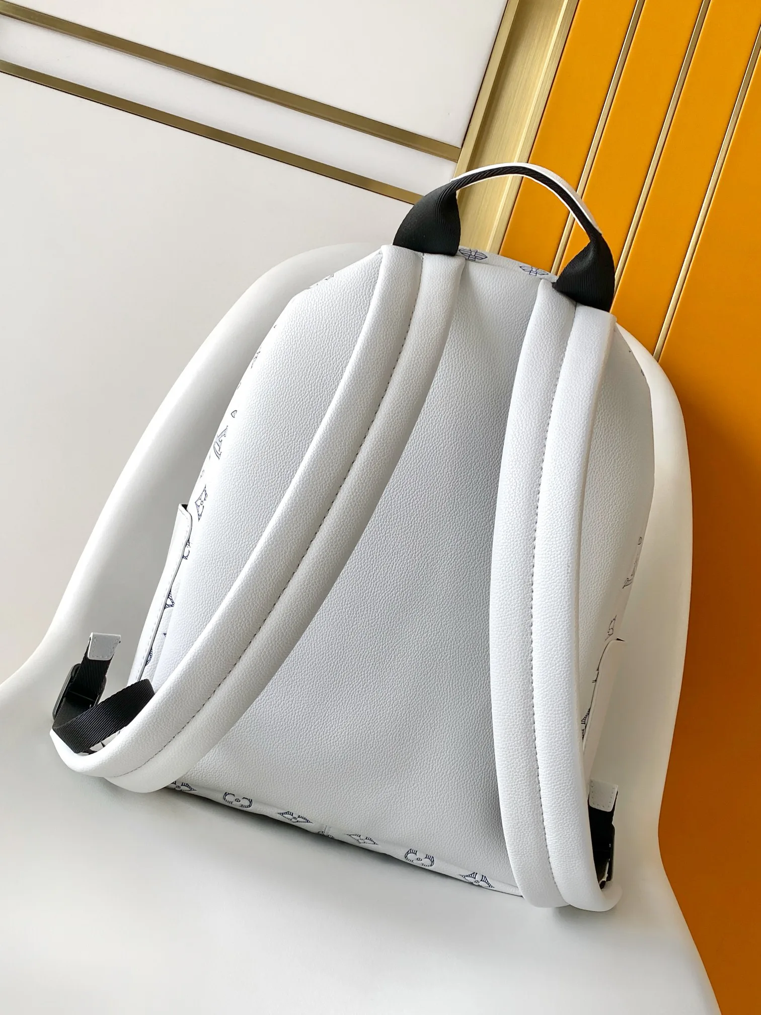 Рюкзаки Женские Louis Vuitton 1253926