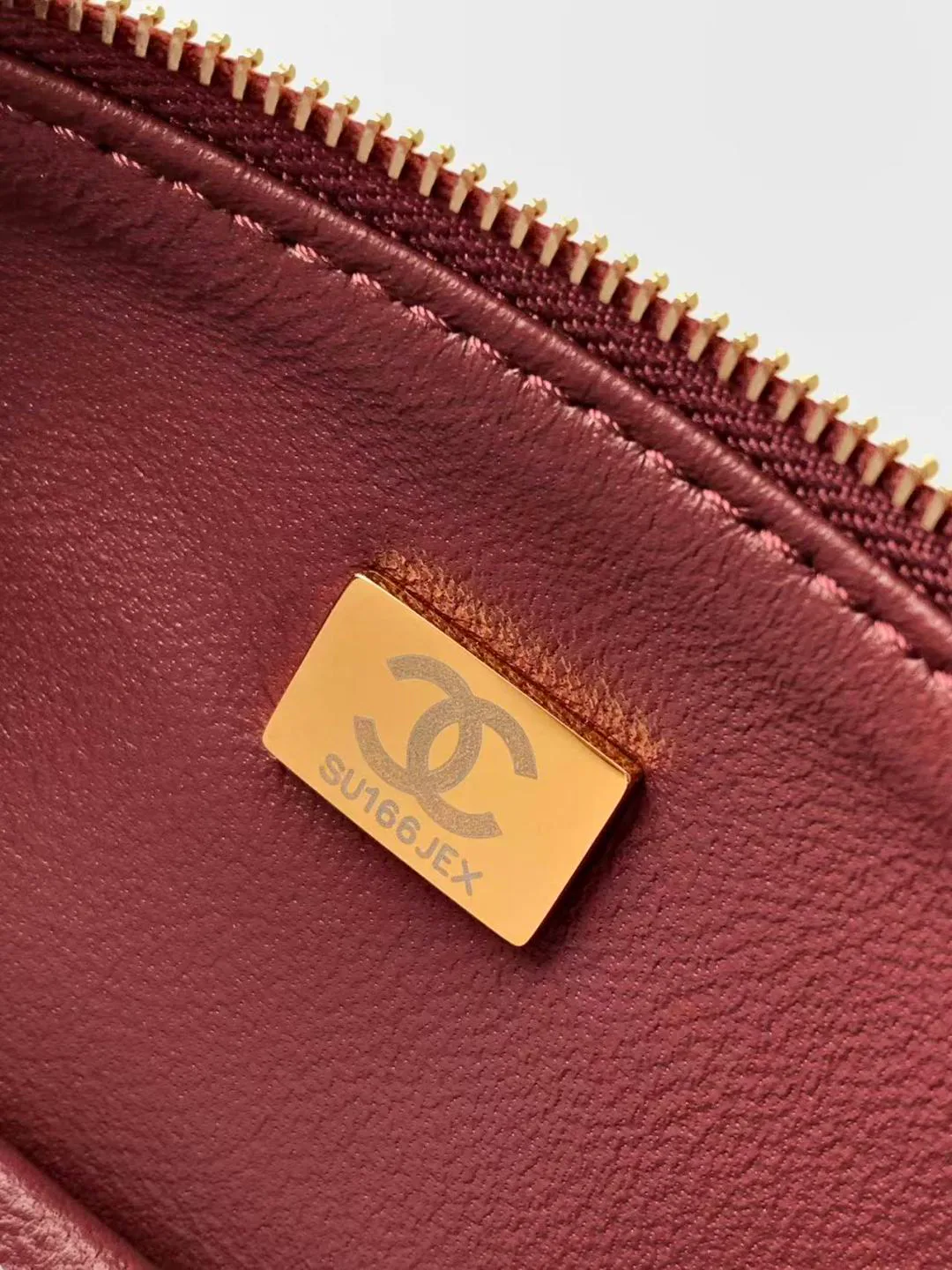 Классические Сумки Женские Chanel 18057811