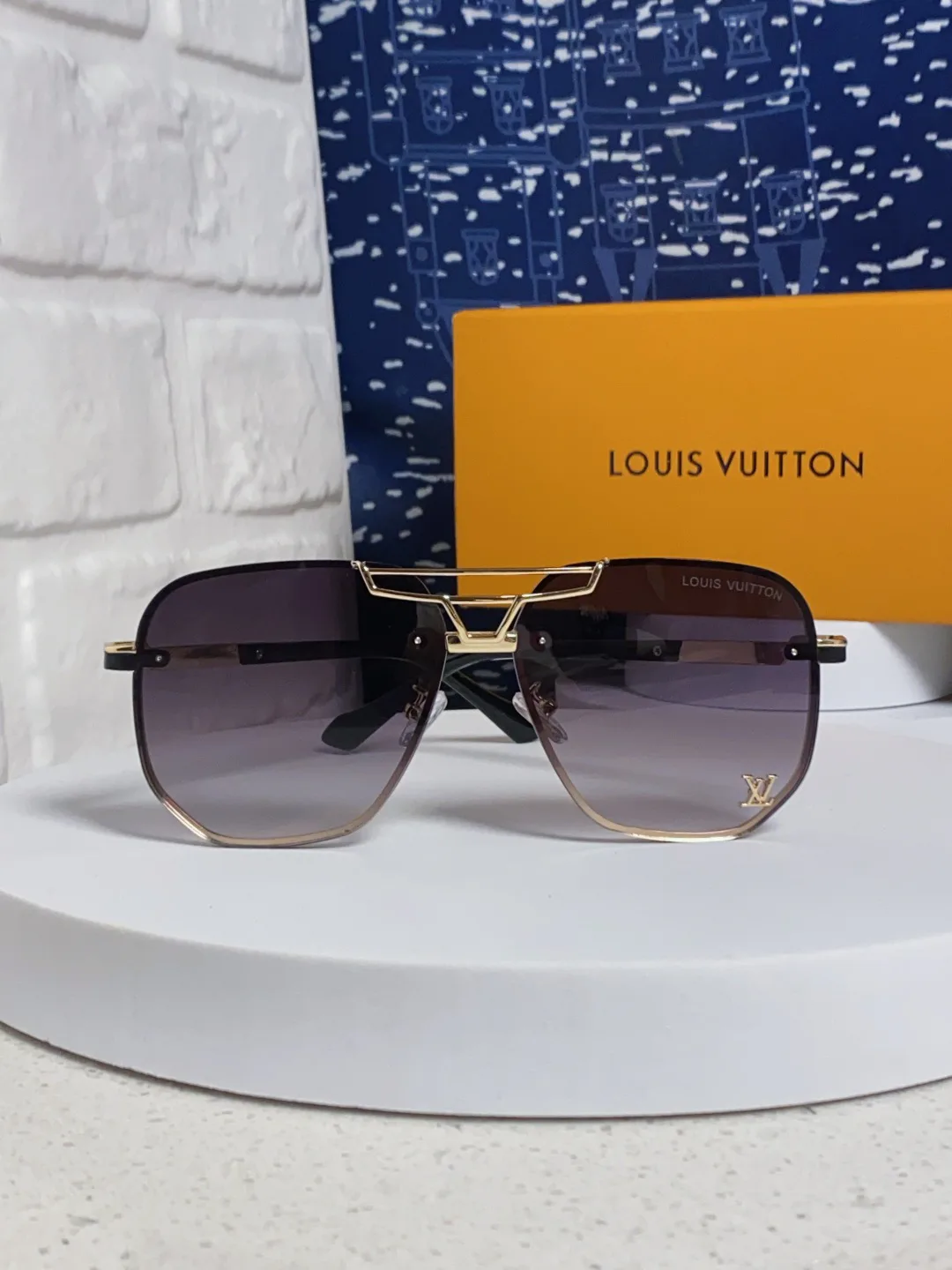 Очки Louis Vuitton 13135674
