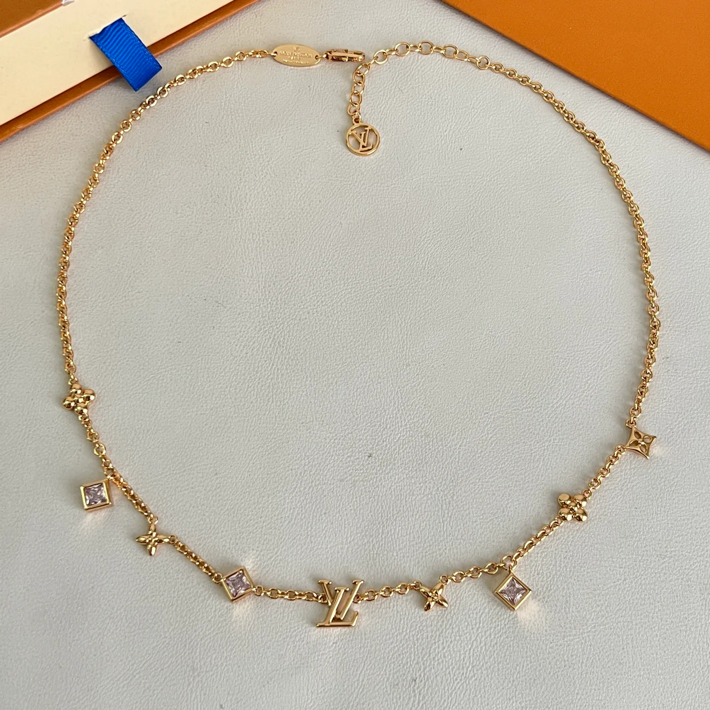 Бижутерия Louis Vuitton 16892571