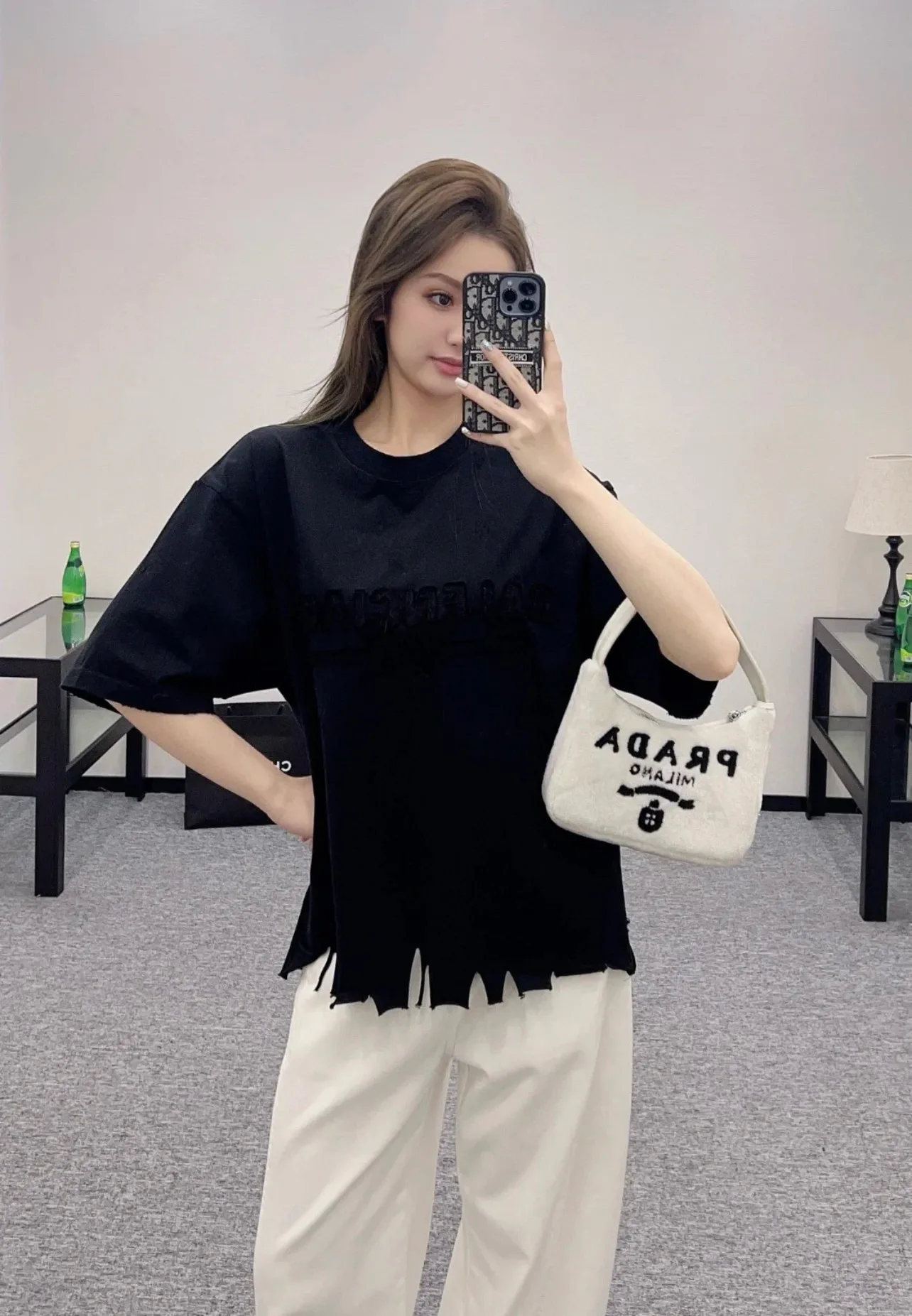 Футболки Женские Balenciaga 25369