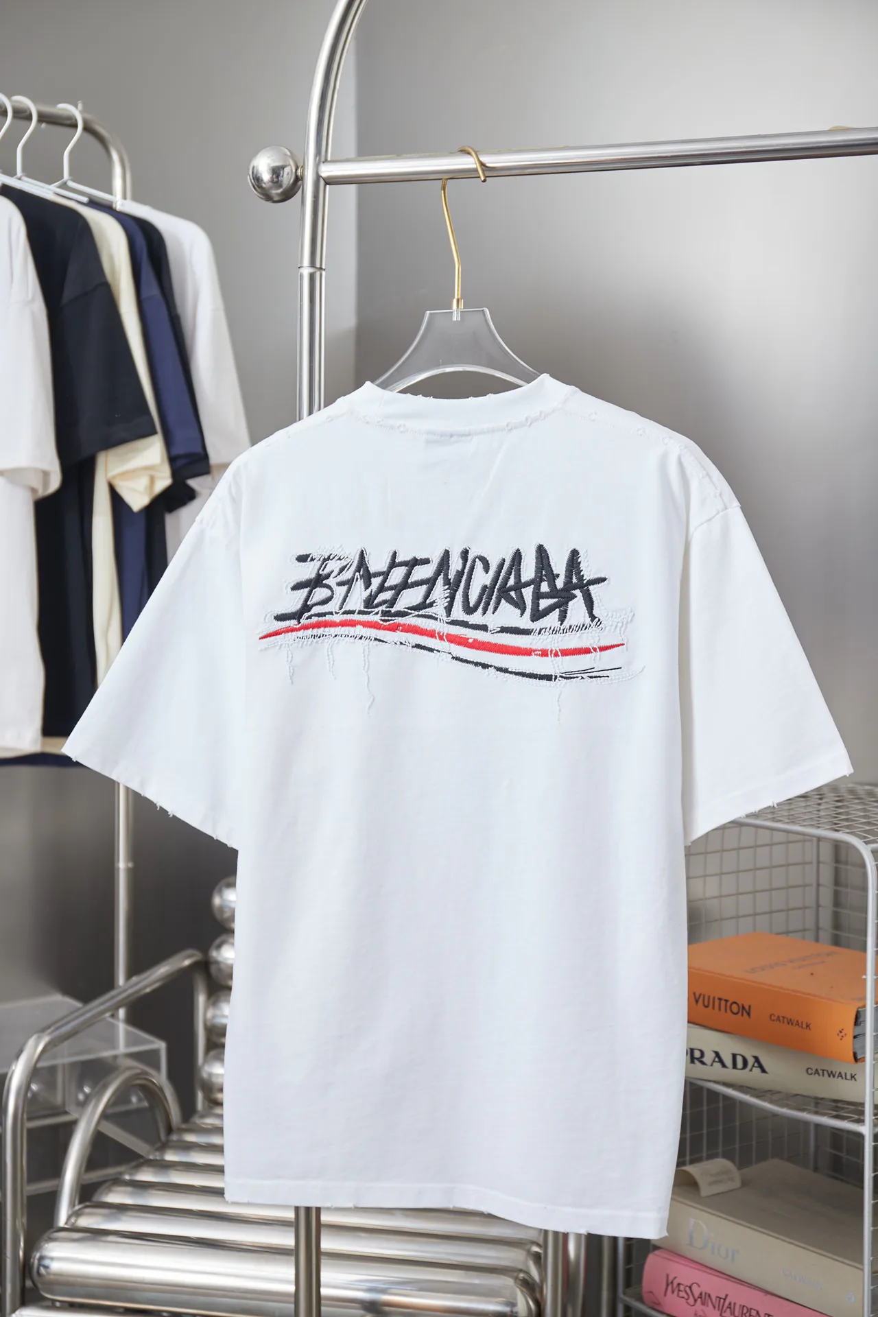 Футболки Женские Balenciaga 10937938