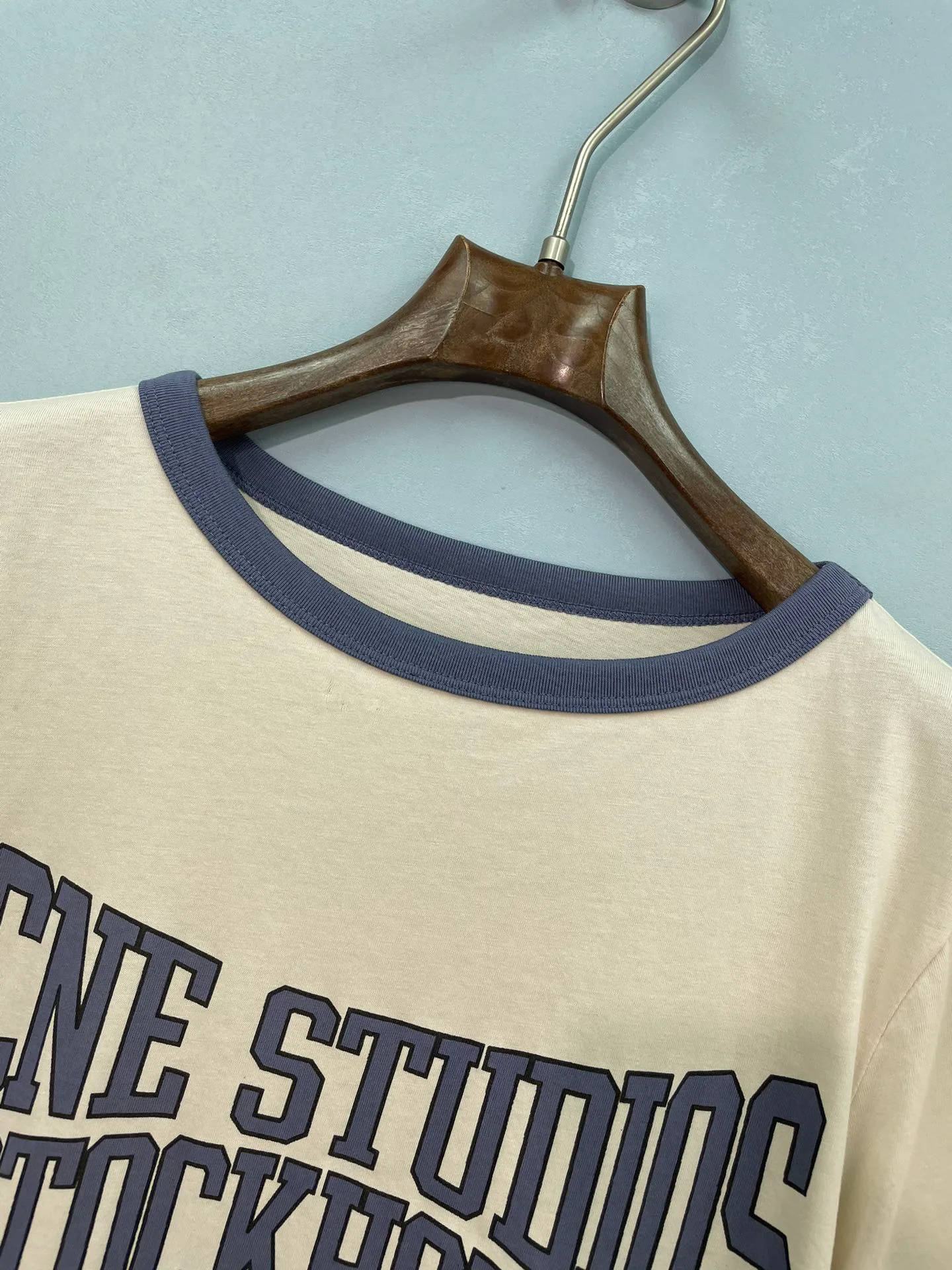 Футболки Женские Acne Studios 16931249