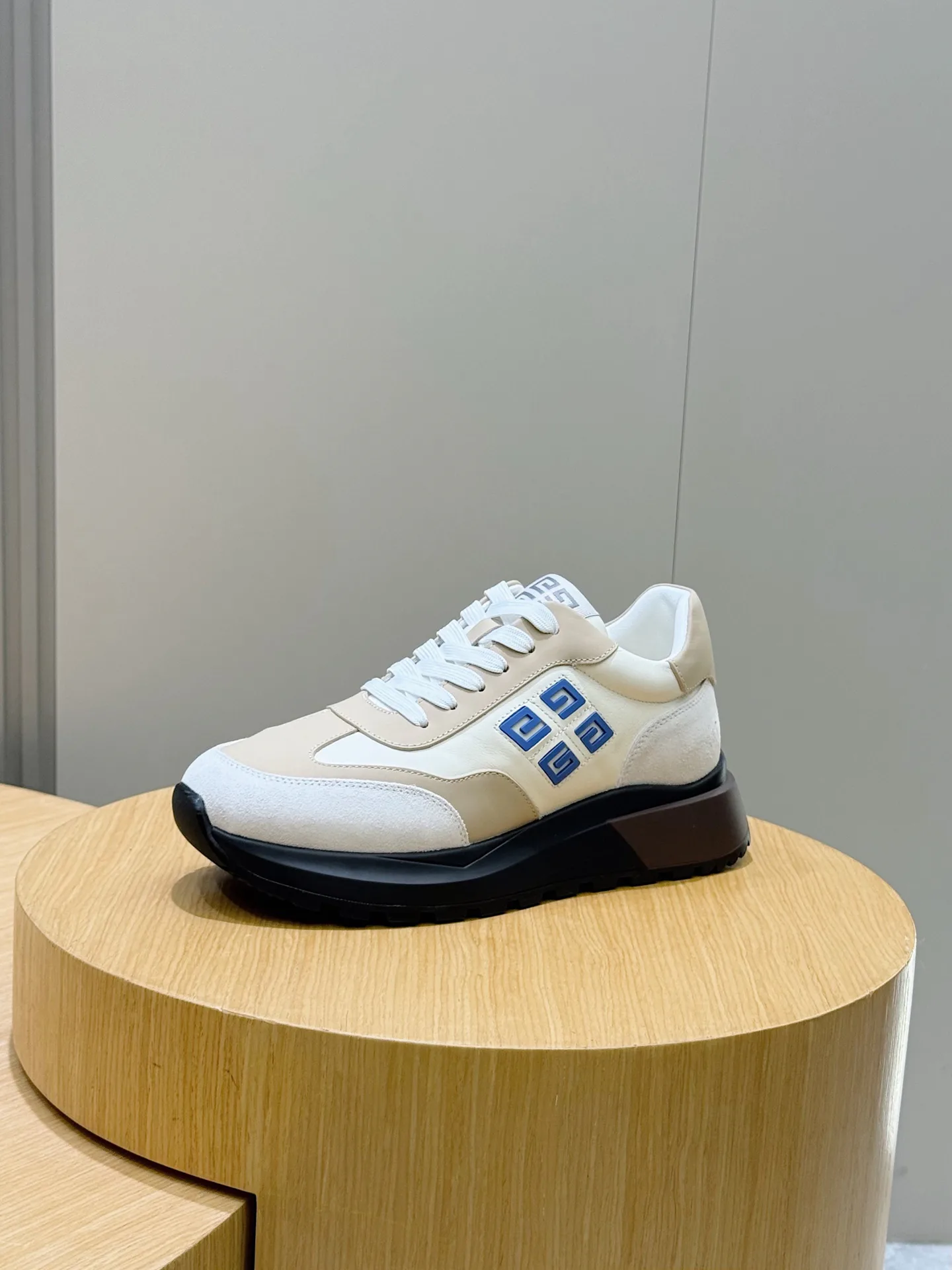 Кроссовки Мужские Givenchy 1217803