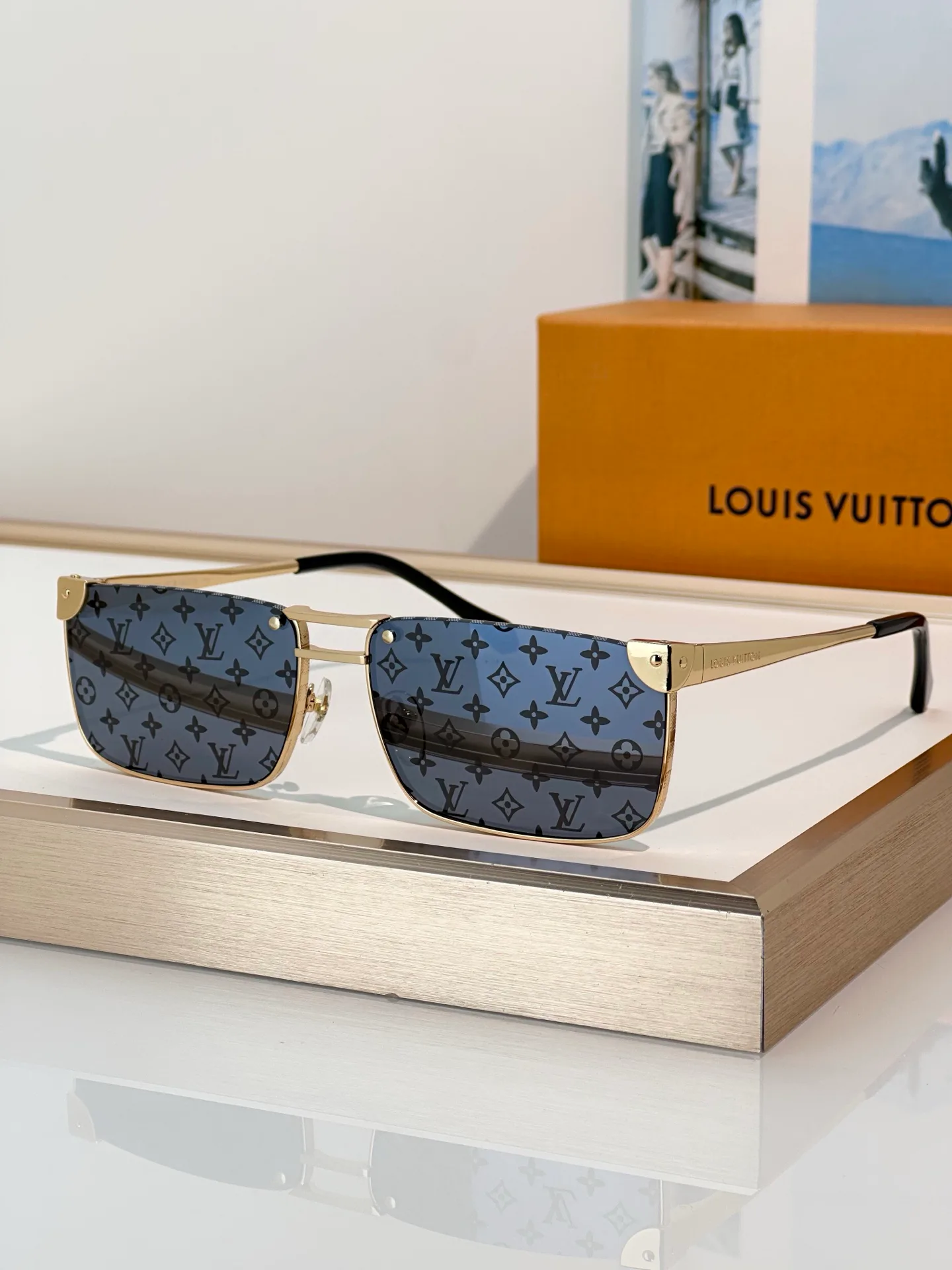 Очки Louis Vuitton 16942432