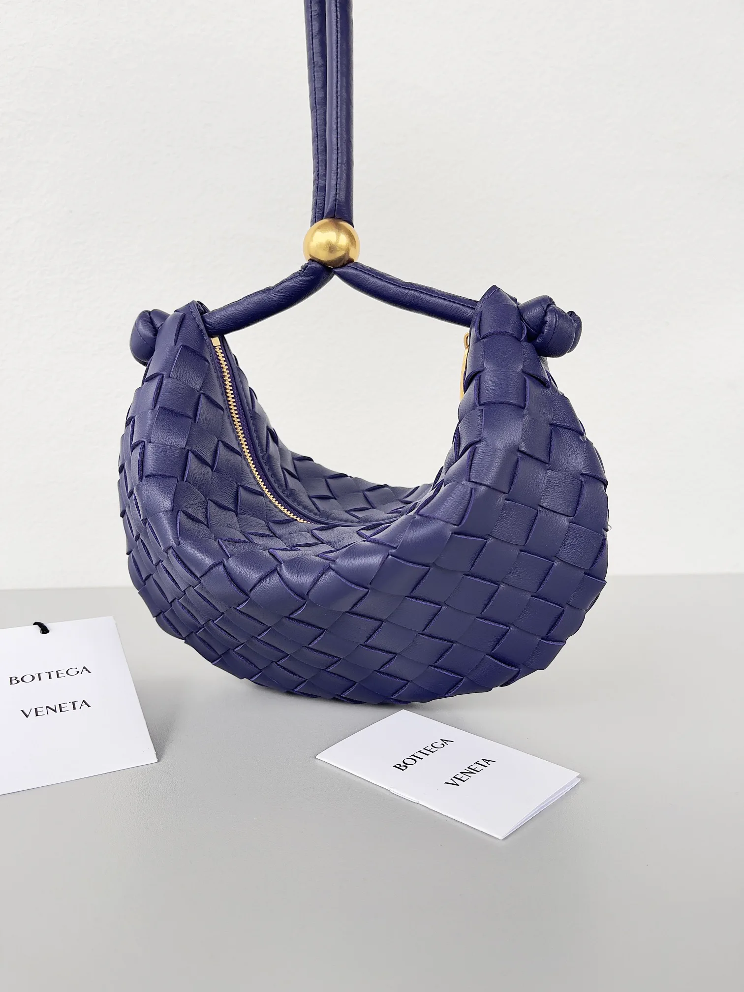 Классические Сумки Женские Bottega Veneta 33174