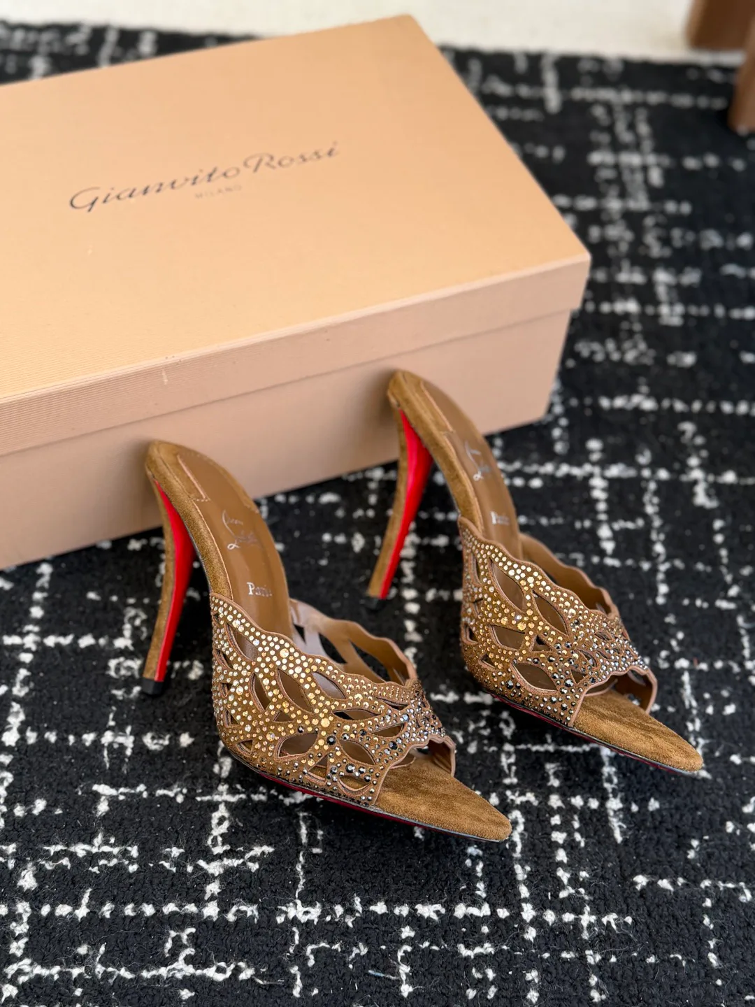 Туфли Женские Christian Louboutin 1561398