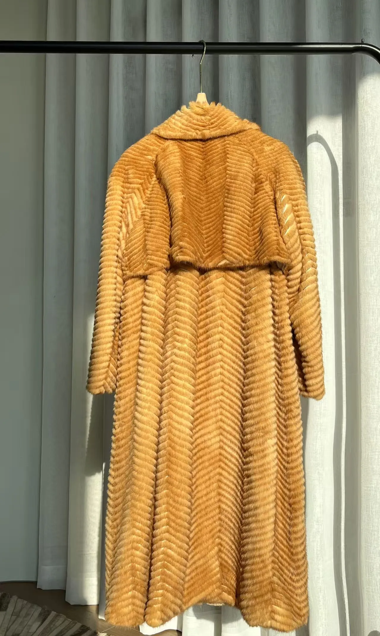 Шубы Женские Fendi 1867634