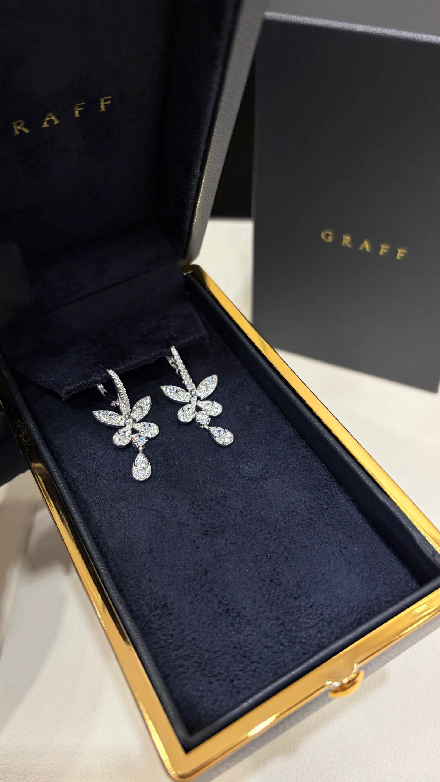 Бижутерия Graff 11693560