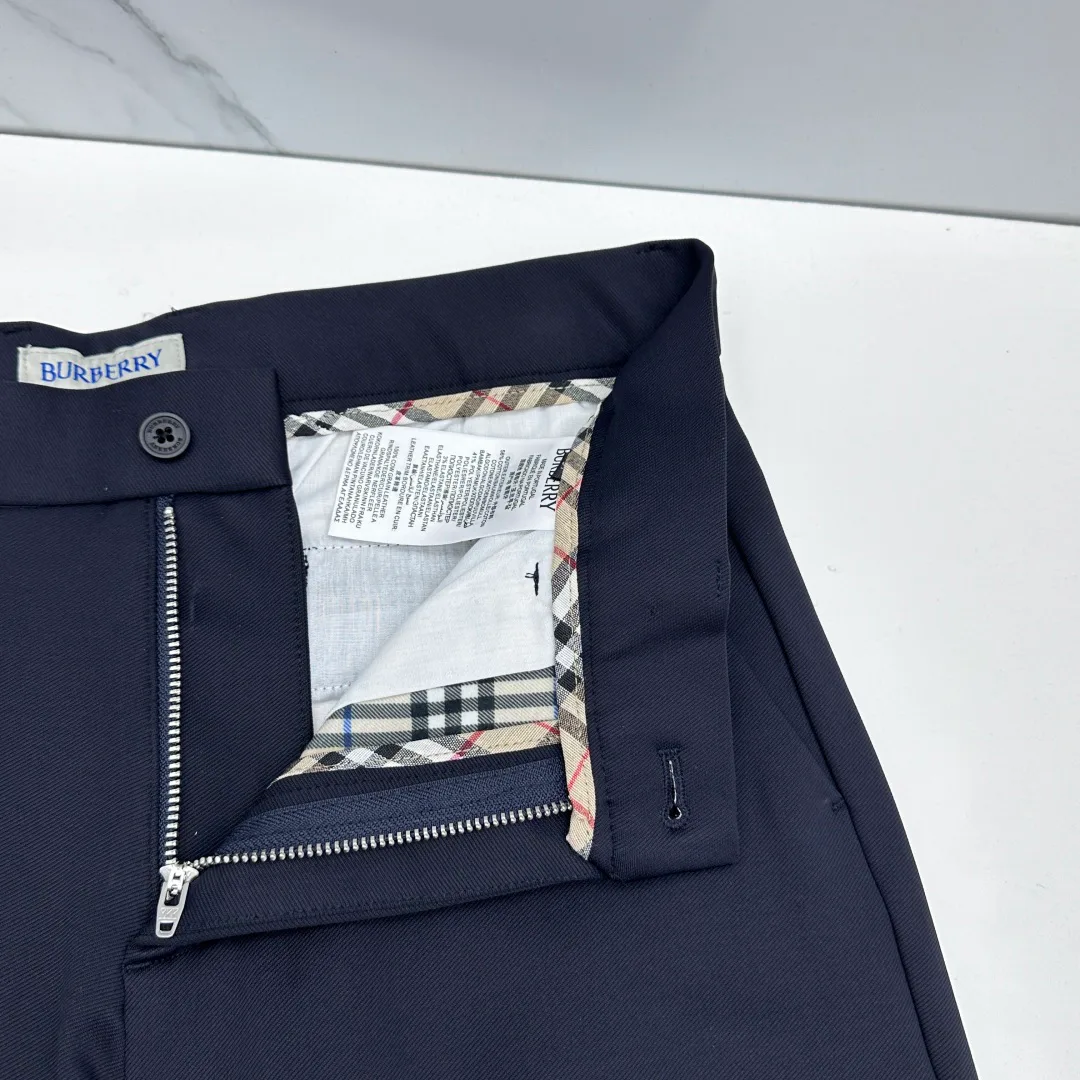 Брюки Мужские Burberry 18246804