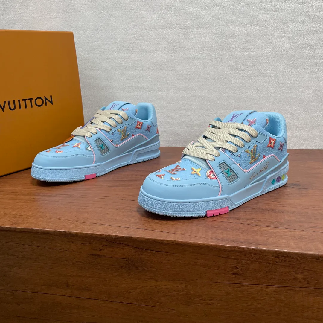Кроссовки Женские Louis Vuitton 2556220