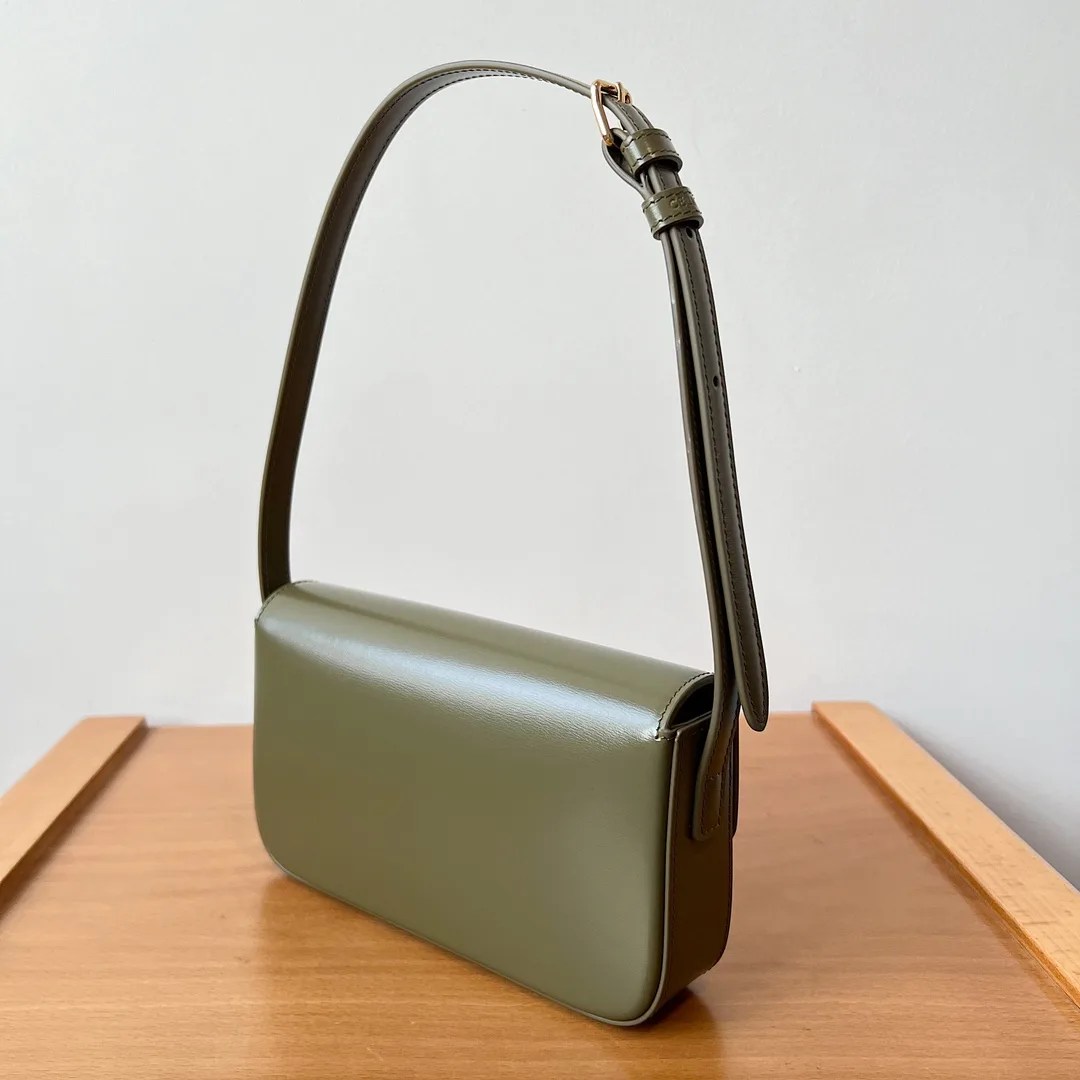 Классические Сумки Женские Celine 11692473