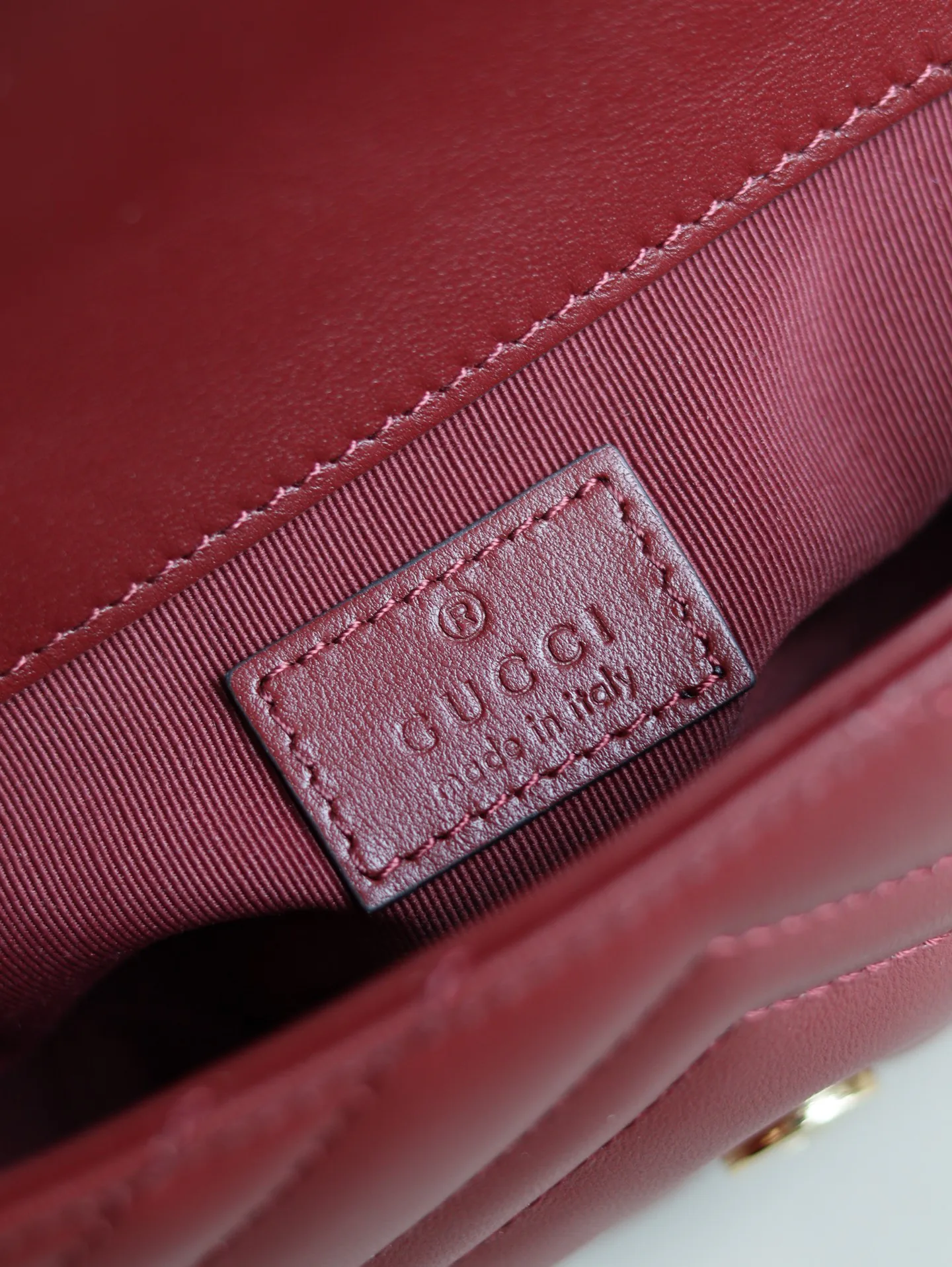 Классические Сумки Женские Gucci 12721366
