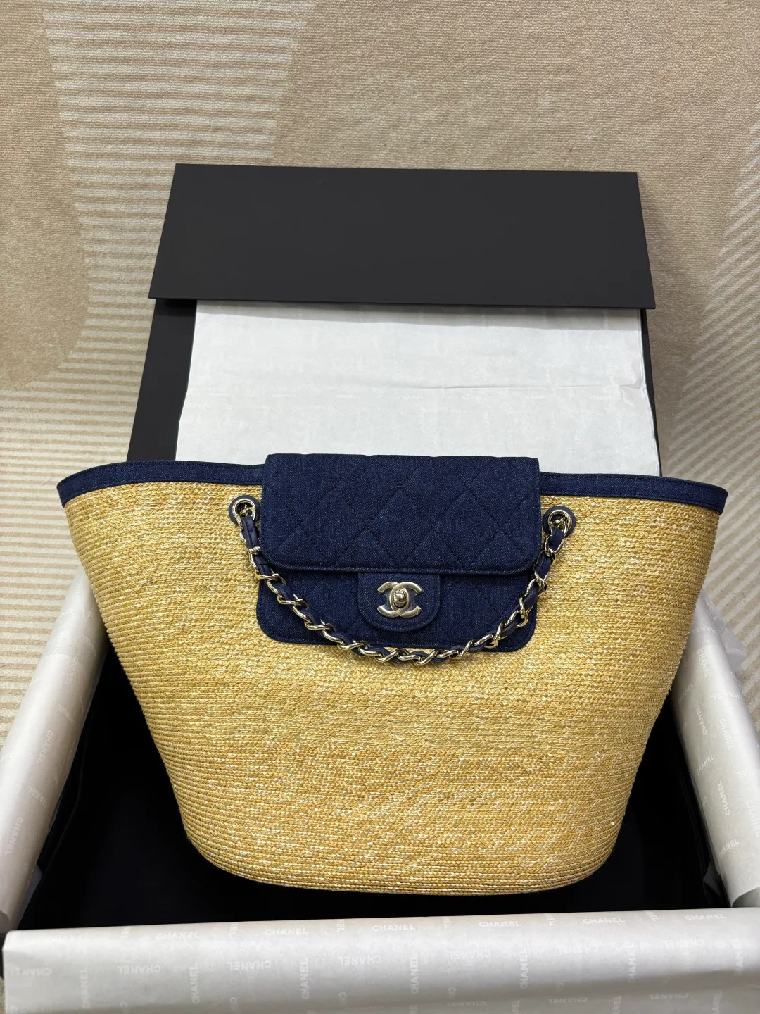 Классические Сумки Женские Chanel 16858950