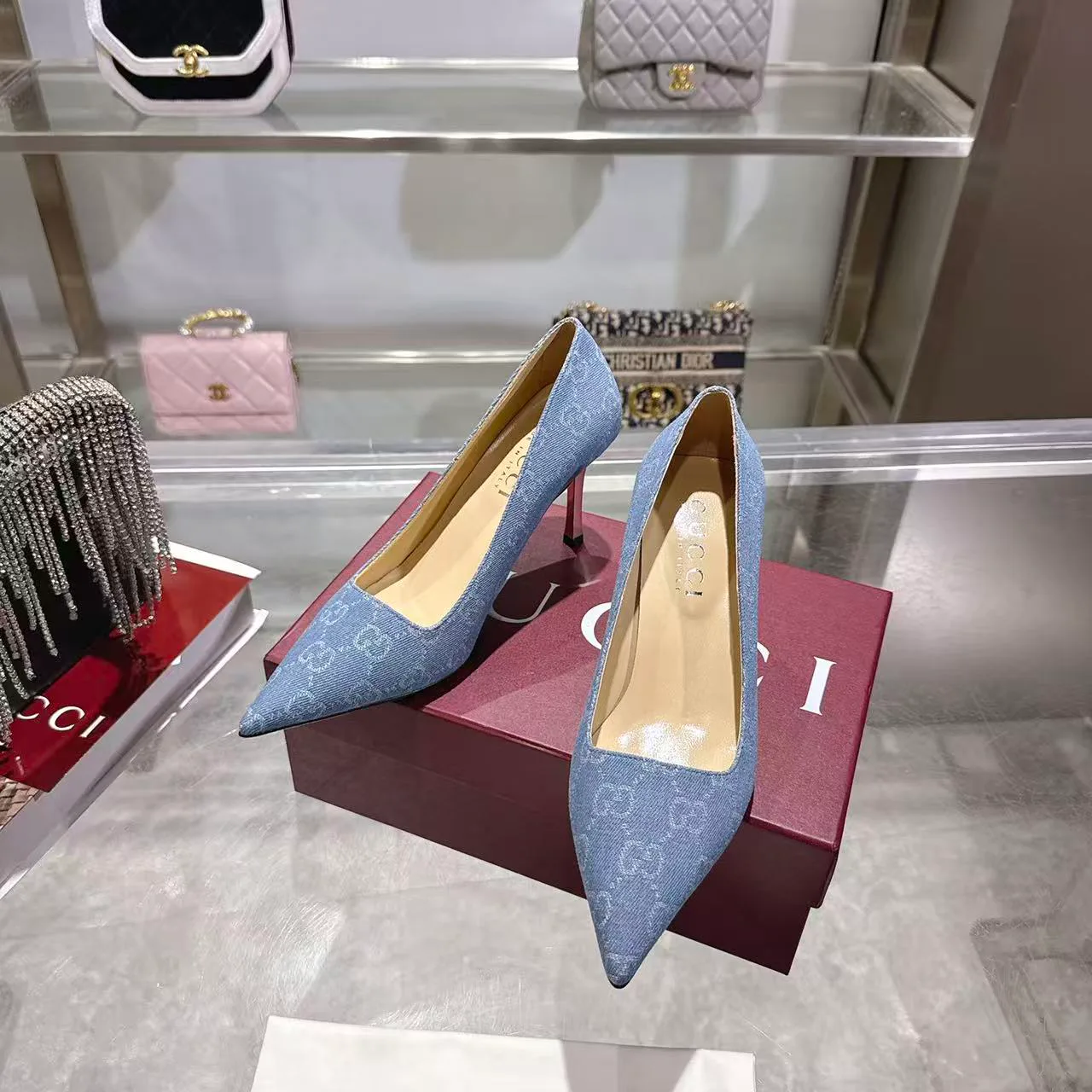 Туфли Женские Gucci 18034737