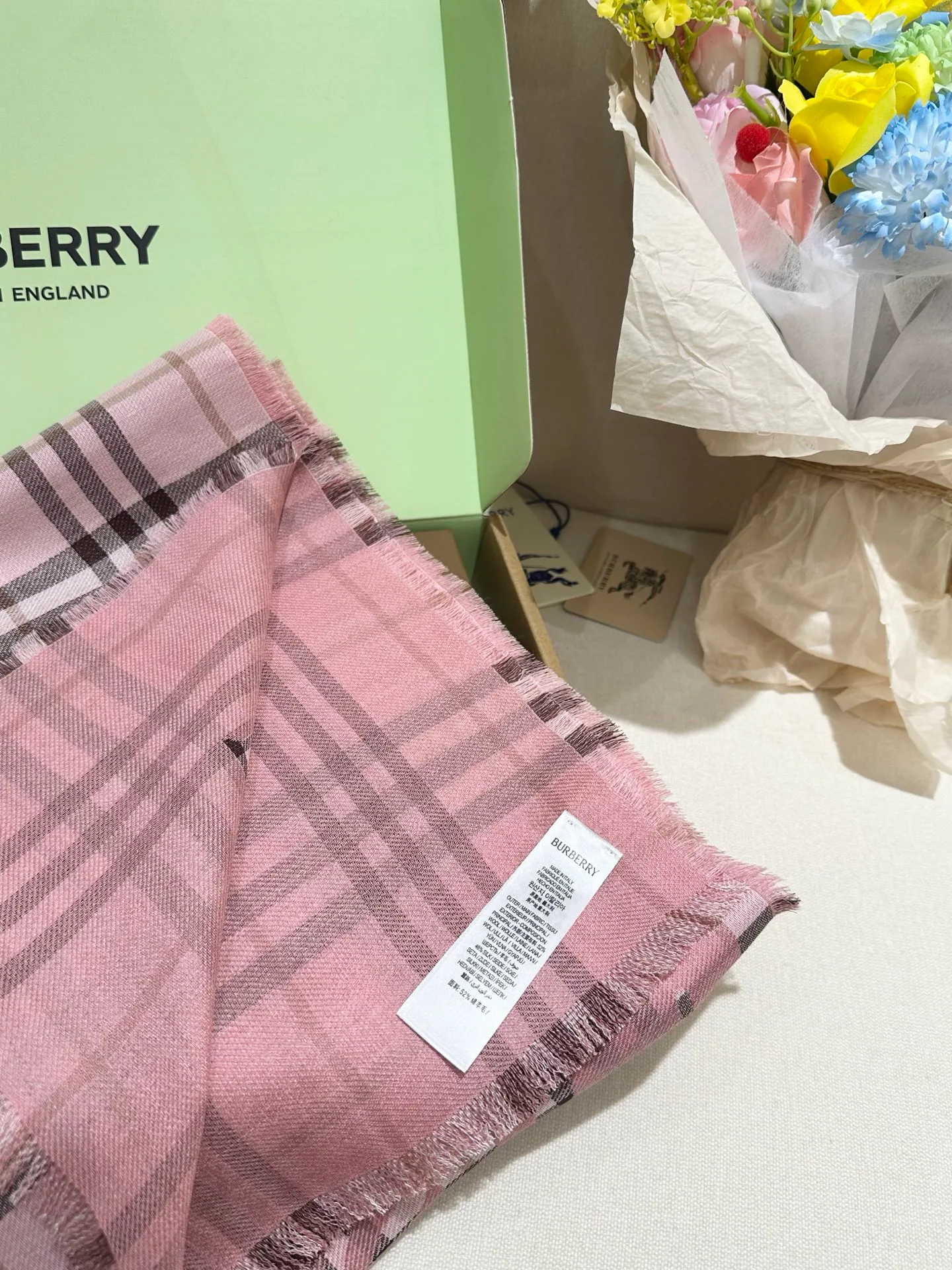 Шарфы Burberry 17991553