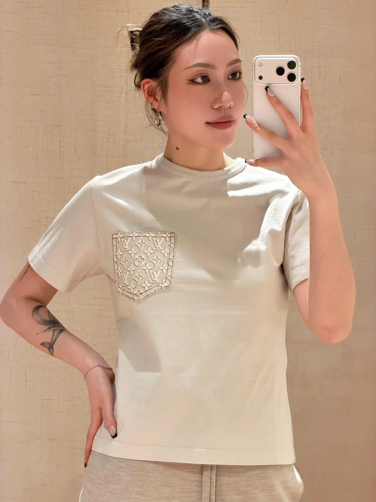 Футболки Женские Louis Vuitton 11519359