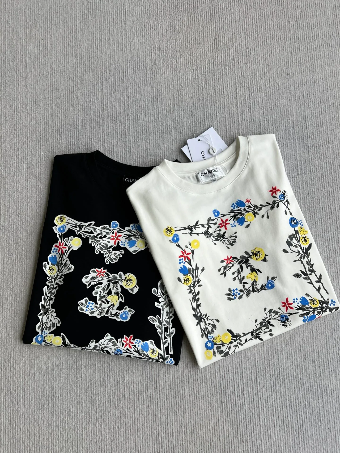 Футболки Женские Chanel 5245919