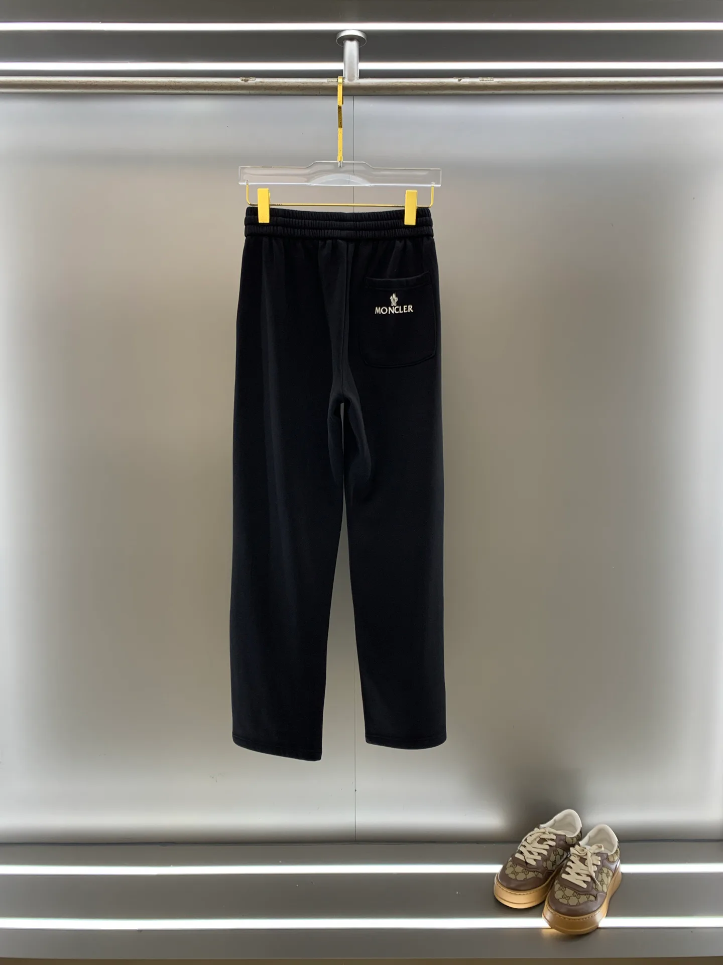 Брюки Женские Moncler 819024