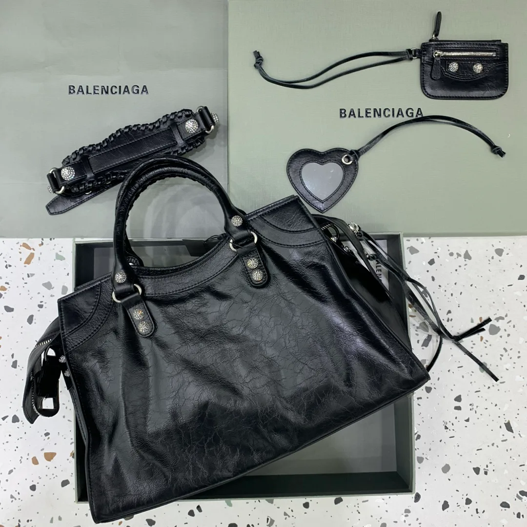 Классические Сумки Женские Balenciaga 17801577